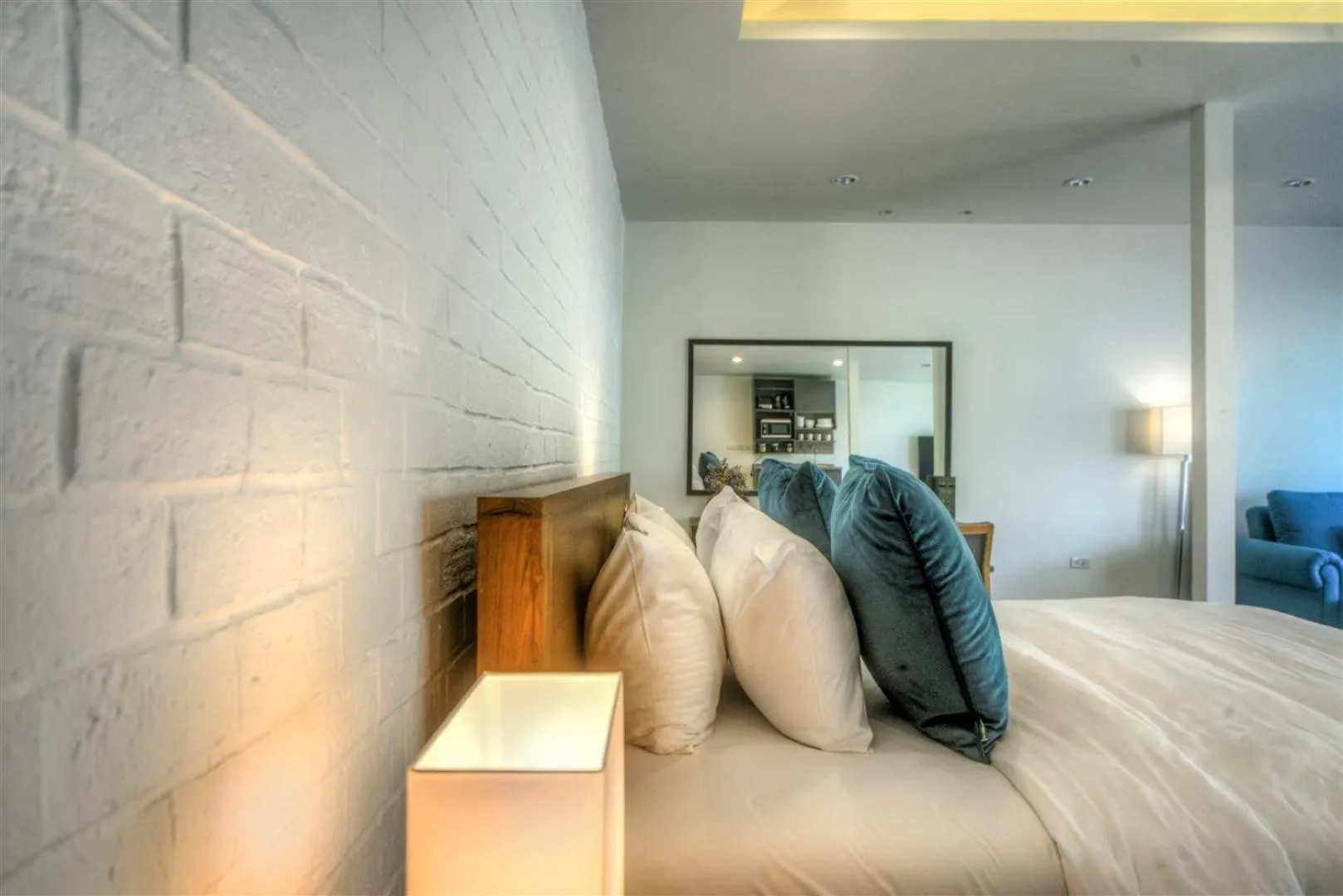 Bed in Palm Beach Resort