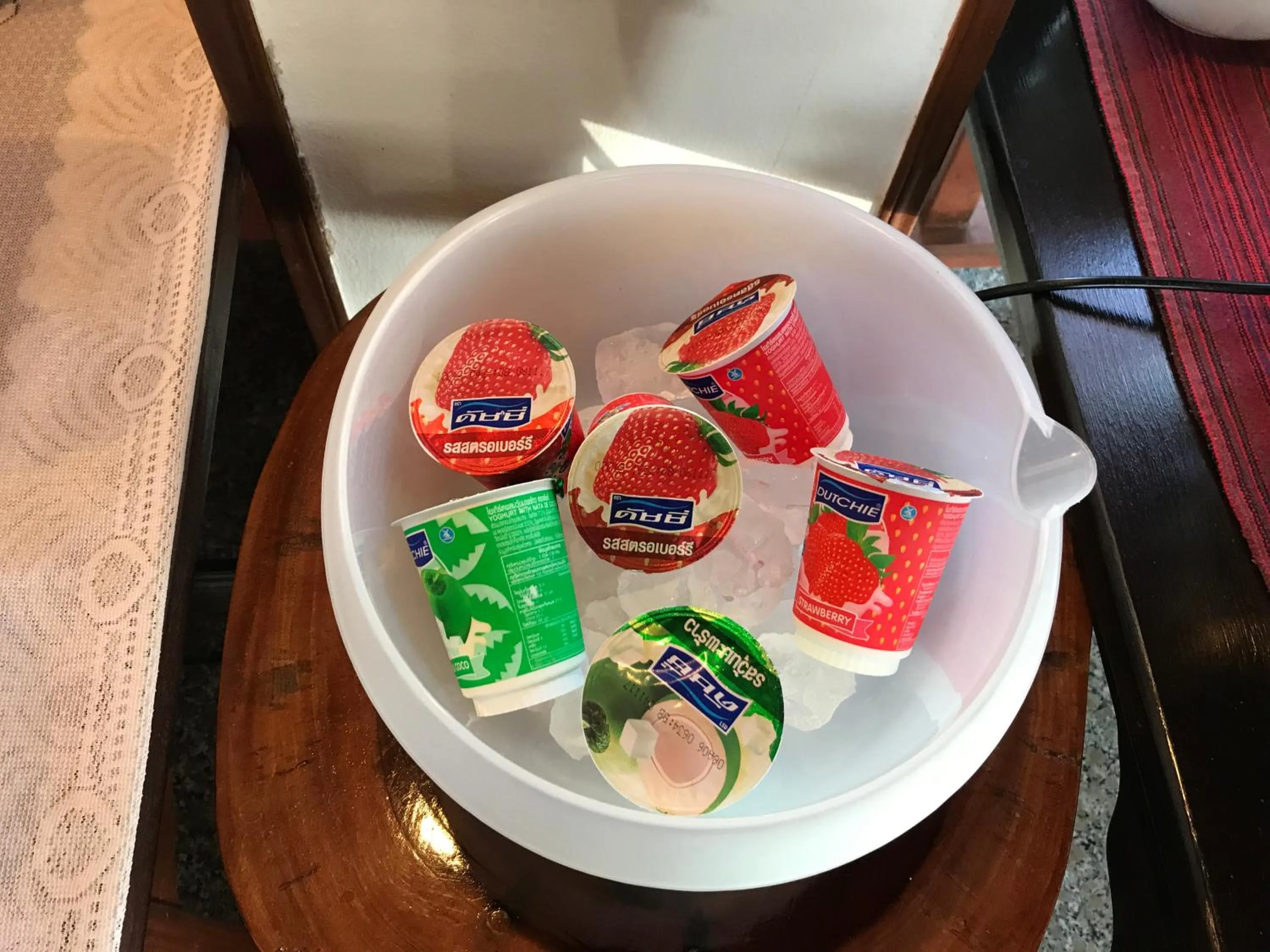 Continental breakfast in Palm Beach Resort