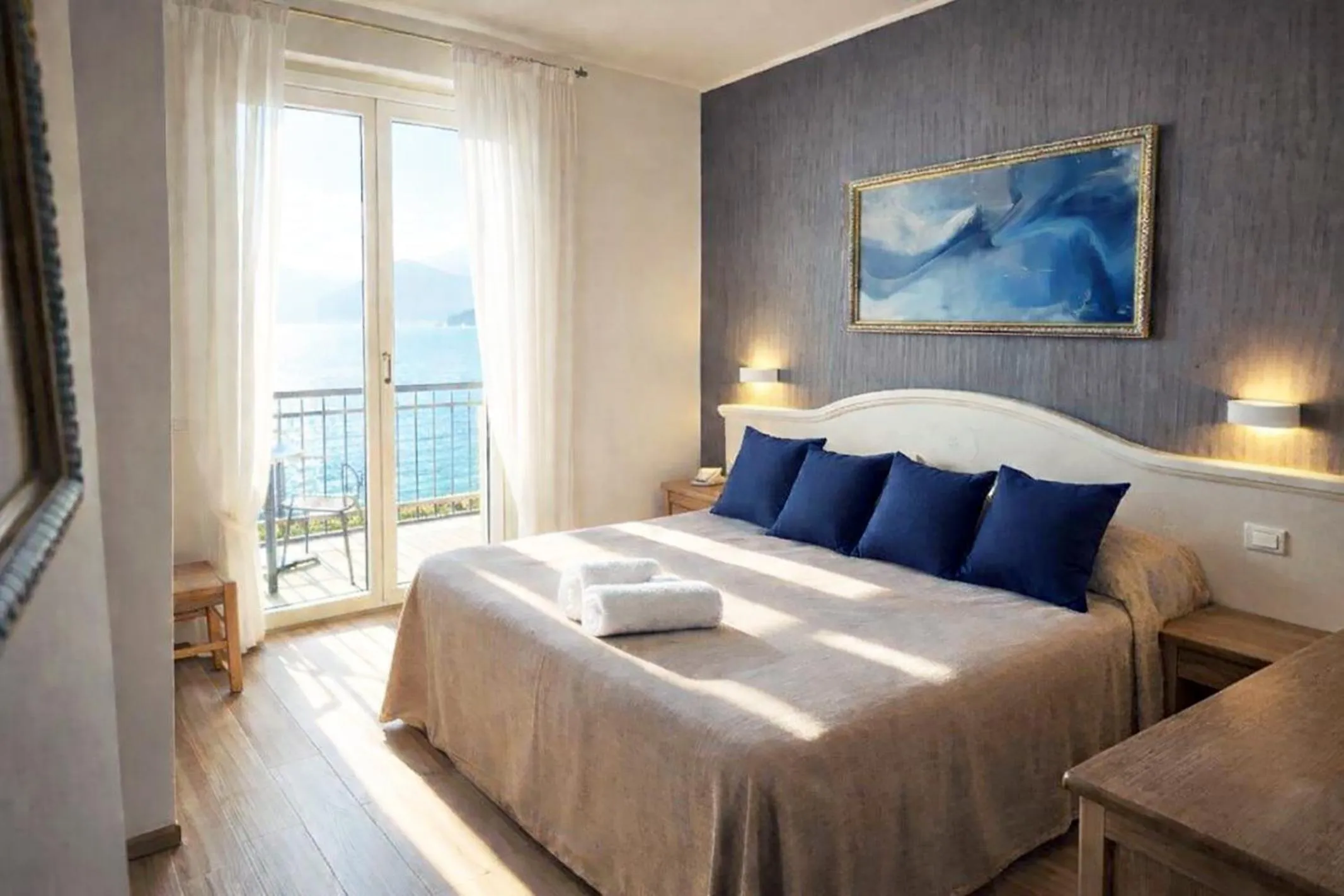 Bed in Hotel Meridiana