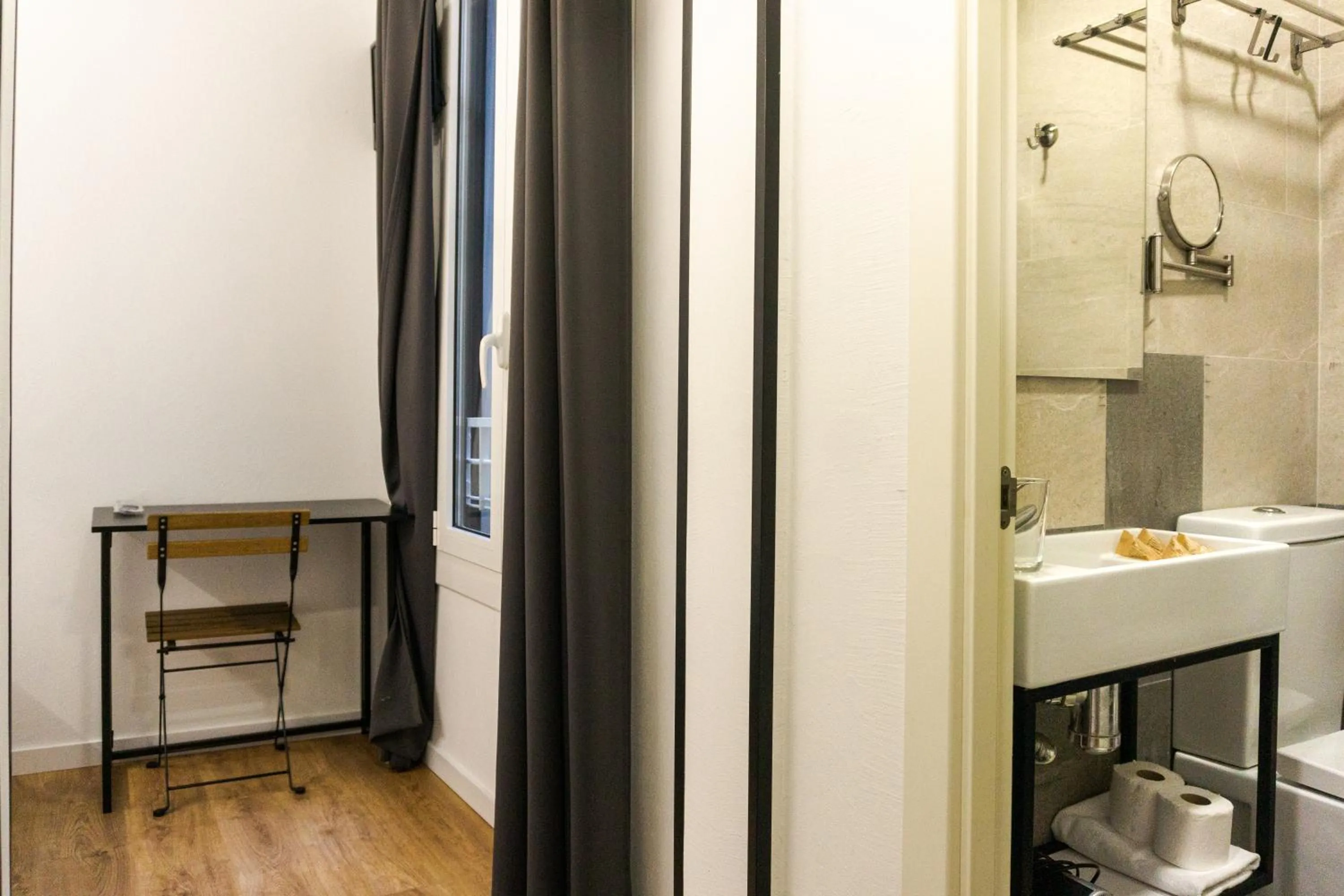 Bedroom in Fontanella Green House