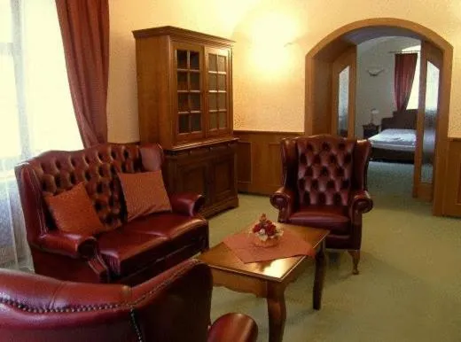 Lounge or bar in Kastiel Lucivna