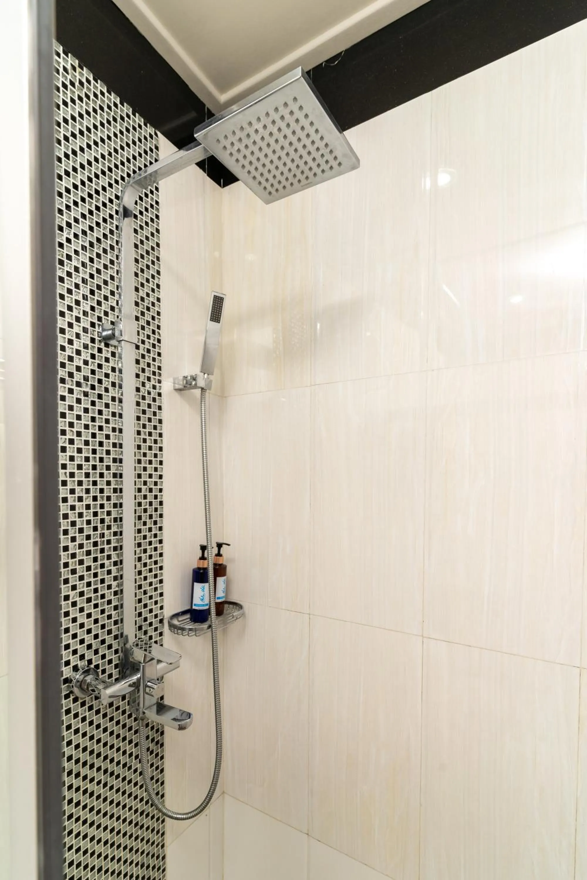 Toilet in Nala Veli Villa