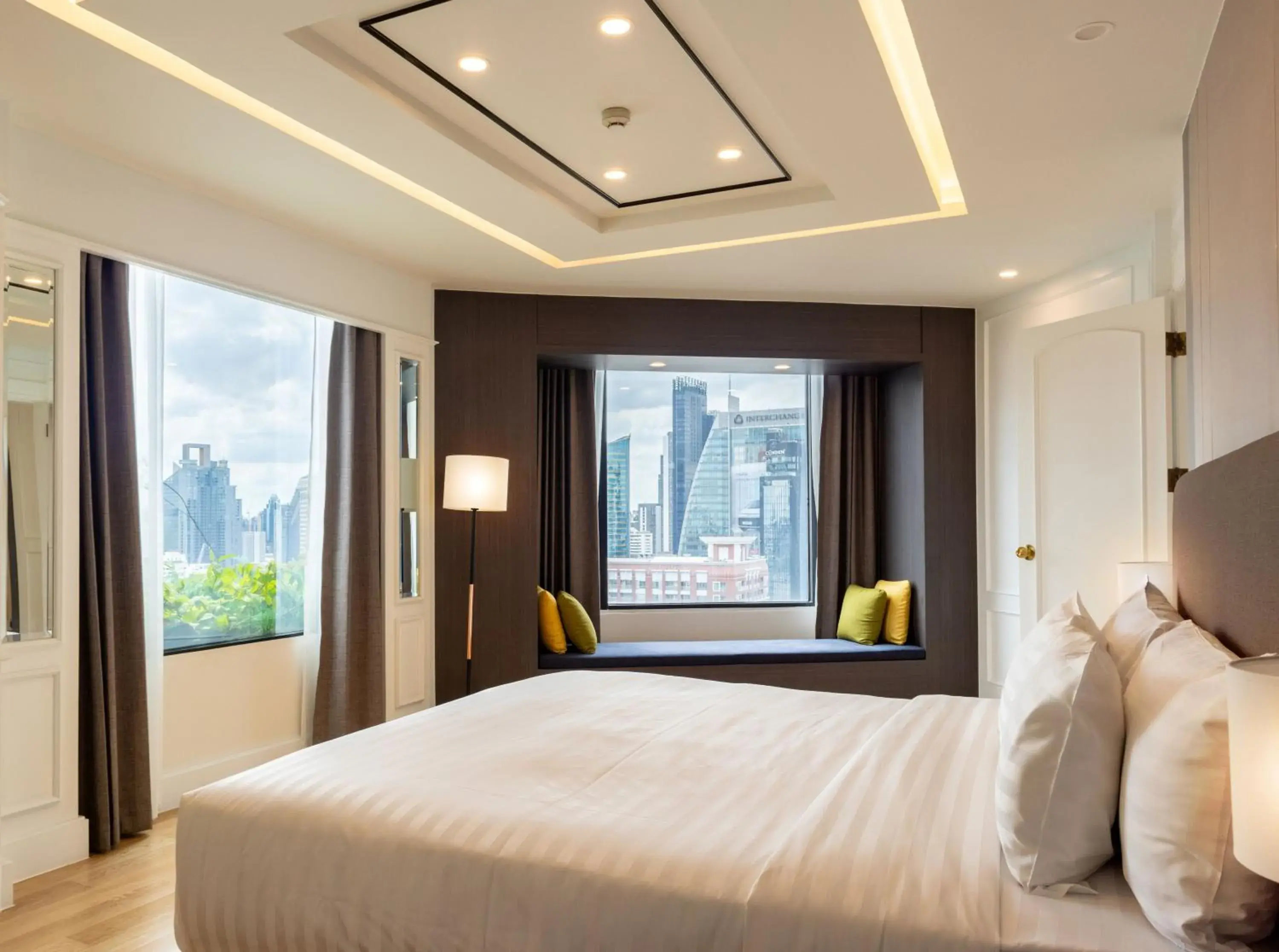 Executive Suite in Rembrandt Hotel Bangkok Executive Suite in Rembrandt Hotel Bangkok