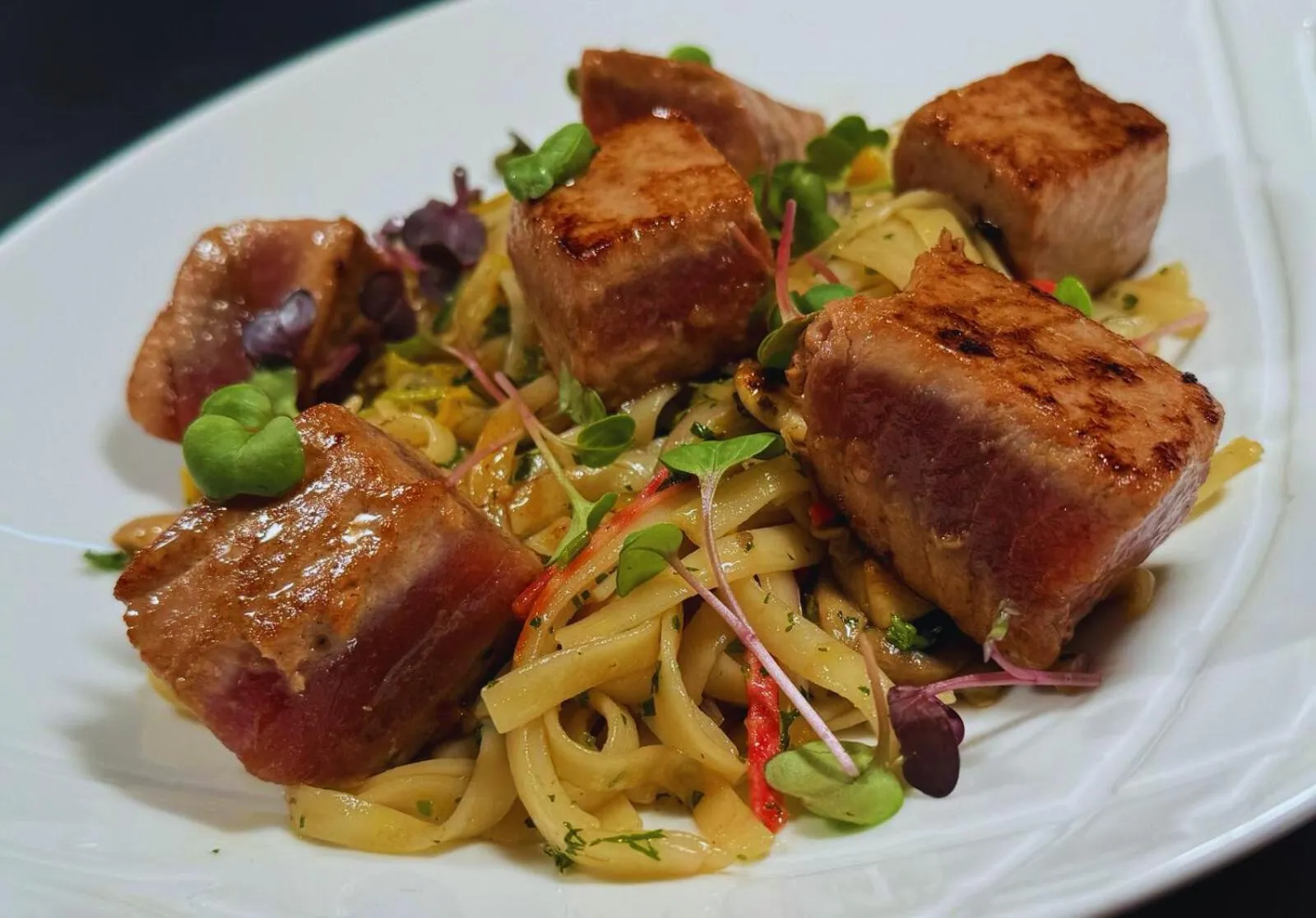 Restaurant/places to eat in Hotel Restaurant Les Chataigniers