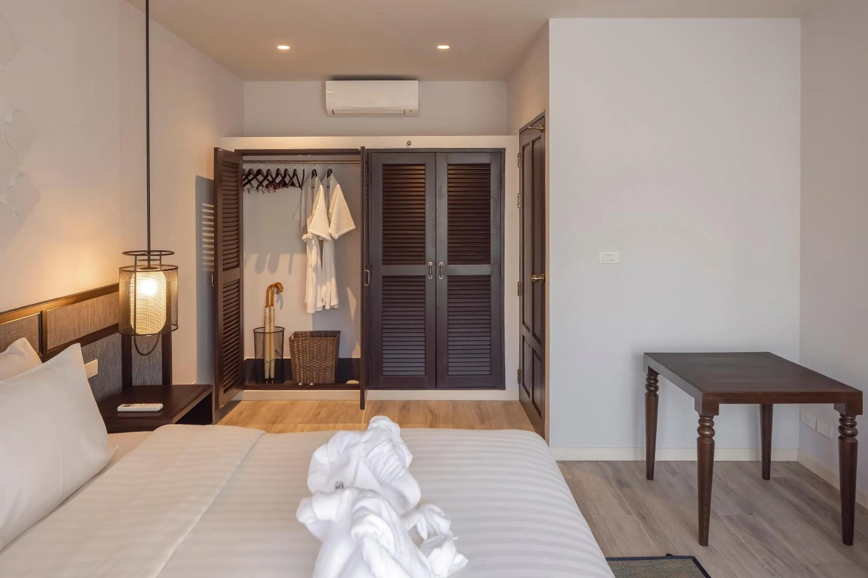 Photo of the whole room, Bed in The Pe La Resort, Phuket - SHA Extra Plus