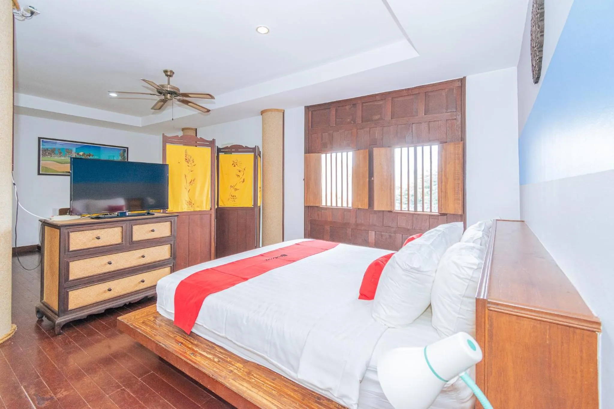 Bed in Evergreen boutique Hua Hin