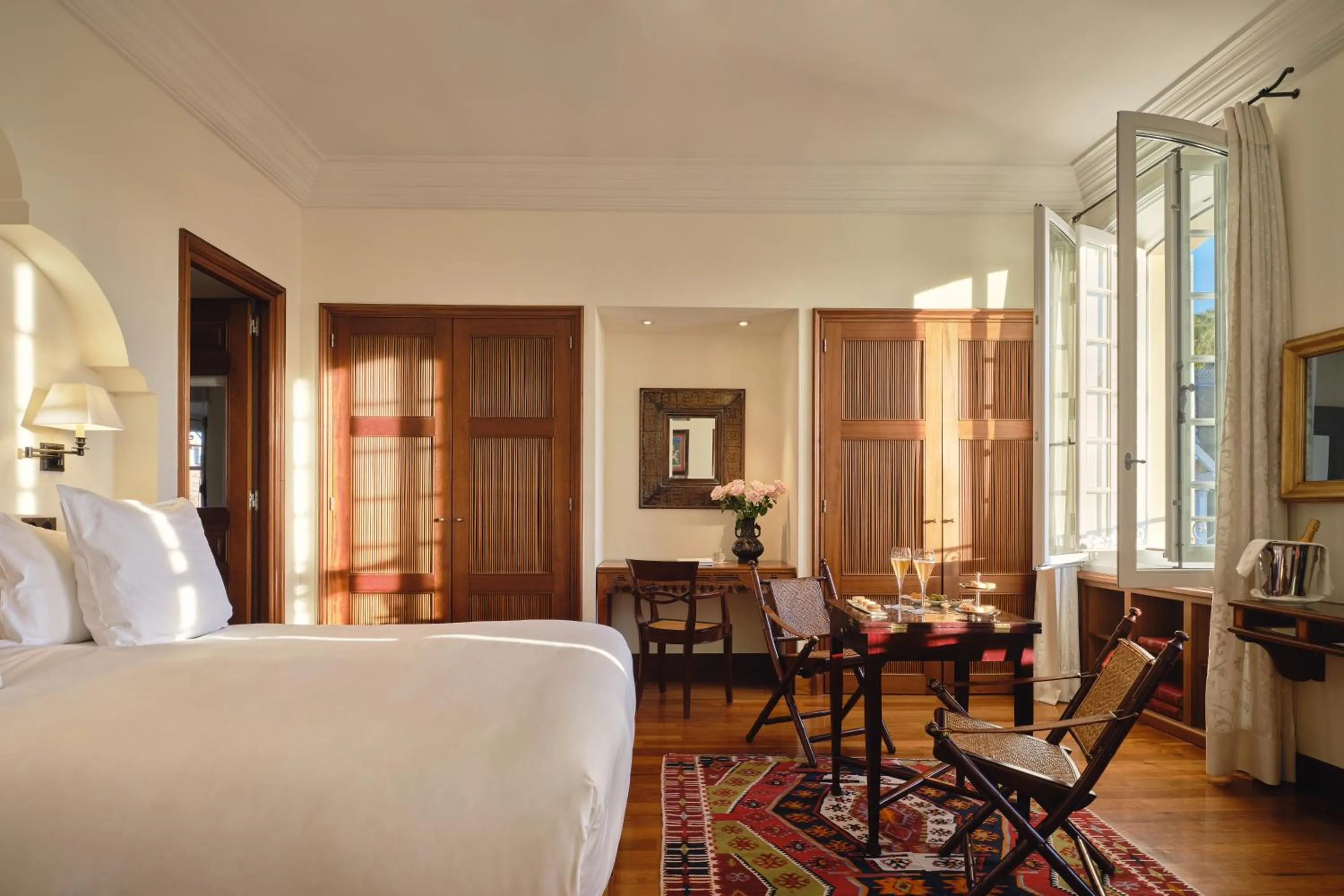 Photo of the whole room, Bed in Airelles Pan Dei Palais