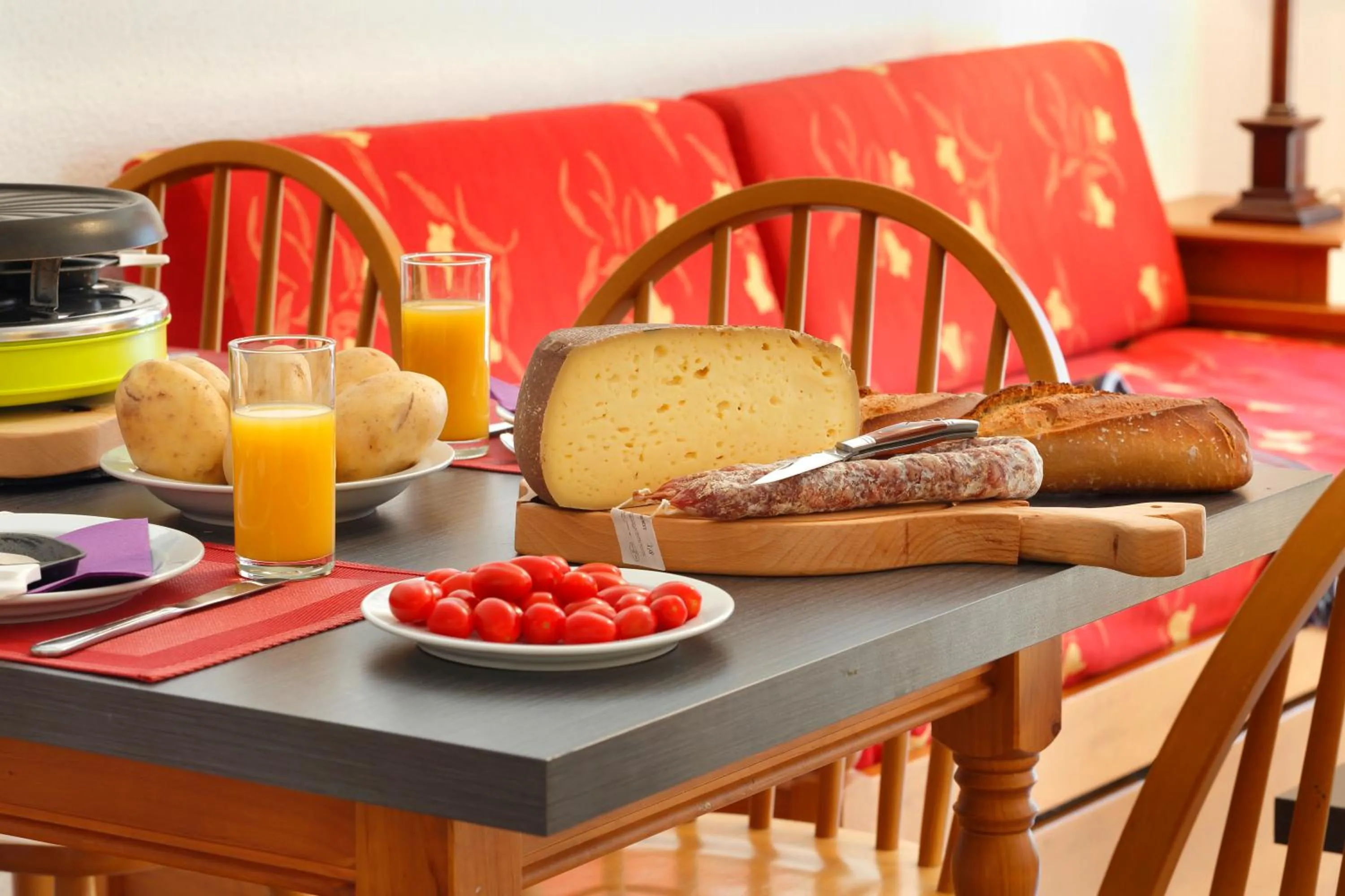 Dining area in Résidence Goélia Les Grands Ax