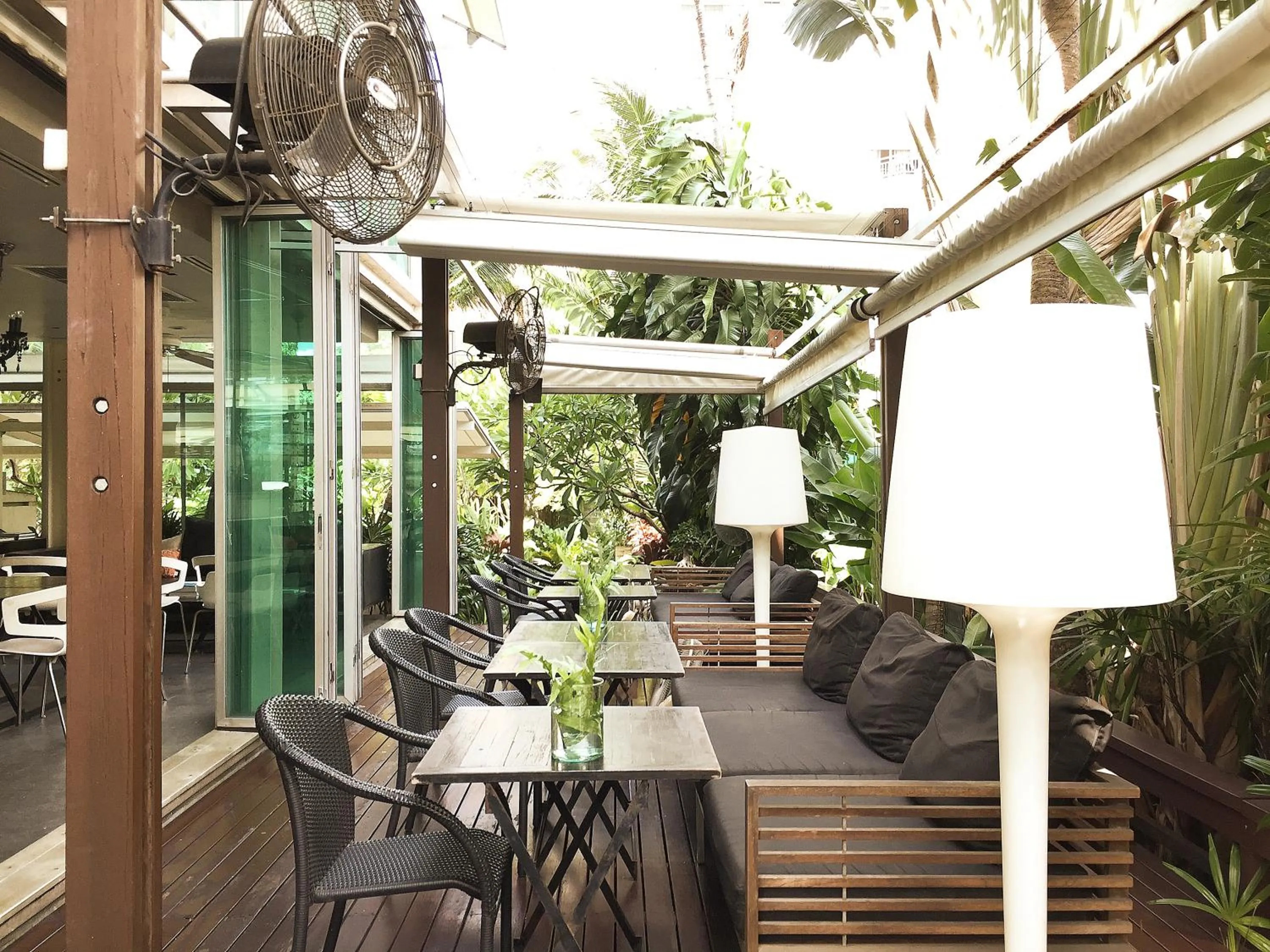 Patio in Refillnow! Hostel