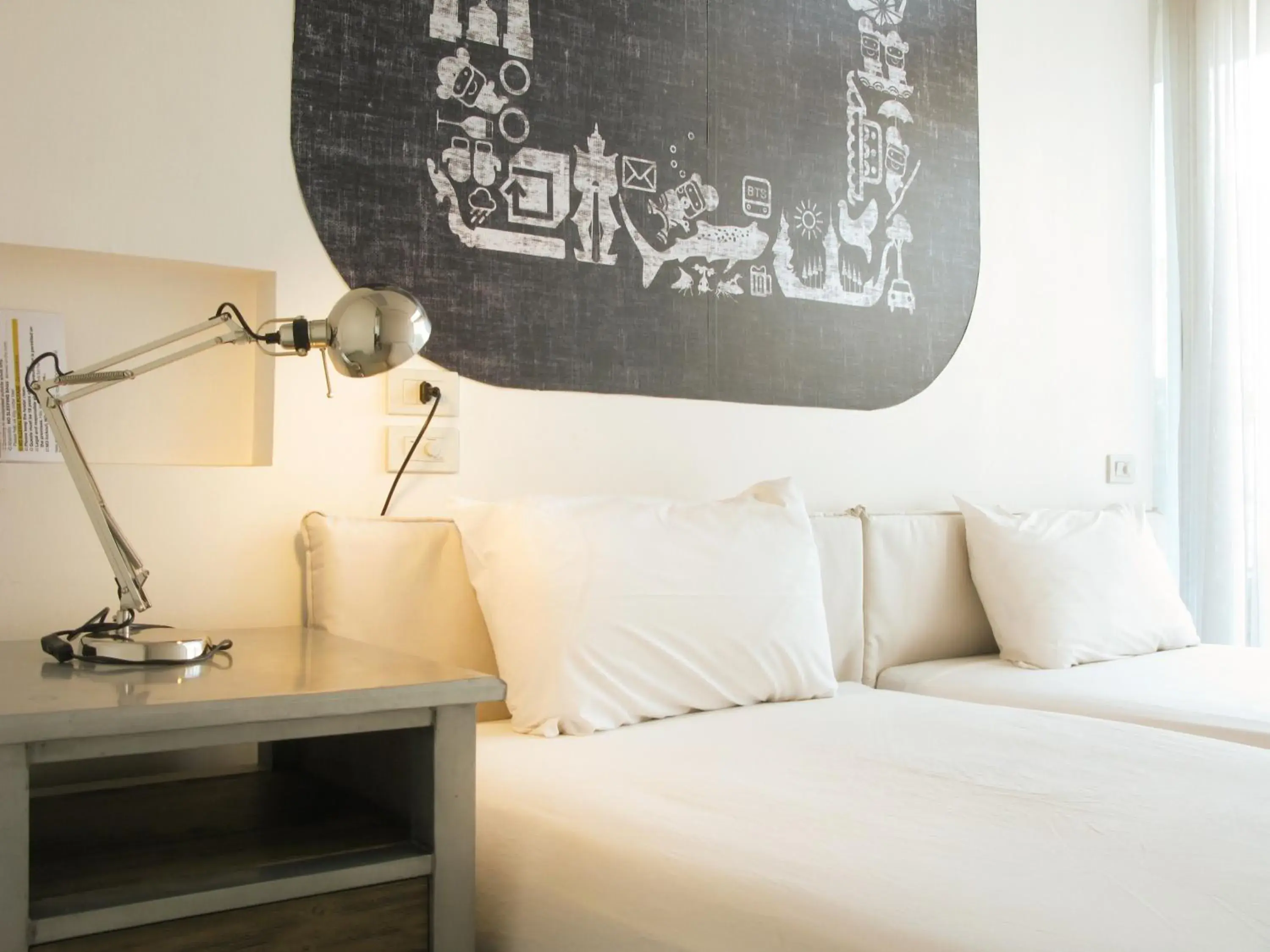 Twin Room (Female) in Refillnow! Hostel Twin Room (Female) in Refillnow! Hostel