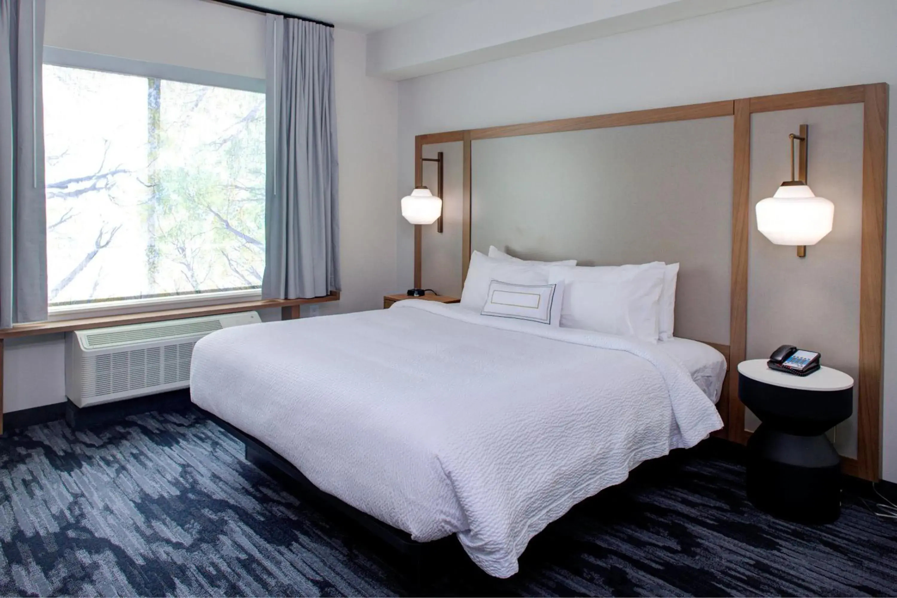 King Guest Room in Fairfield Inn & Suites by Marriott Allentown West King Guest Room in Fairfield Inn & Suites by Marriott Allentown West