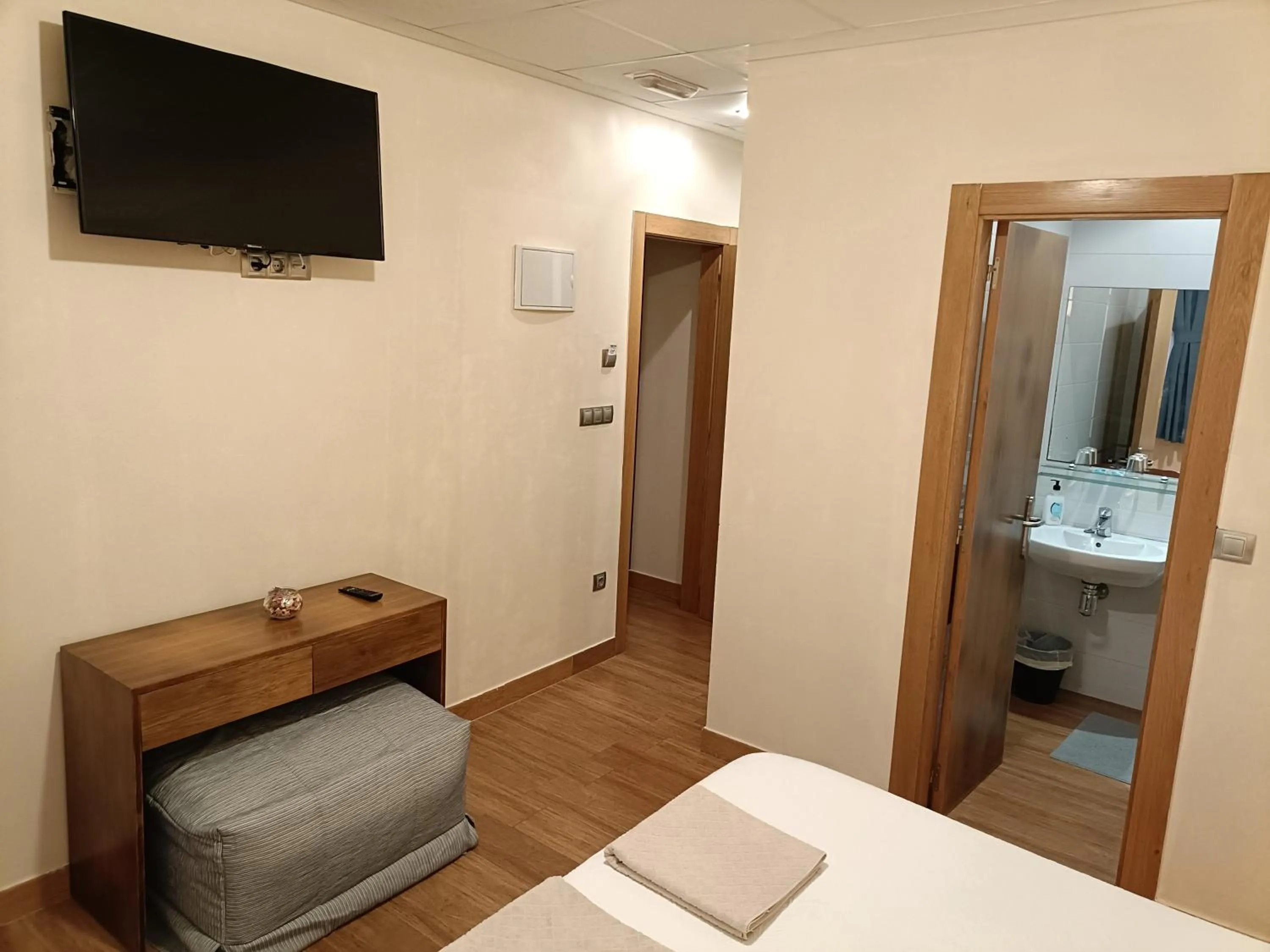 Photo of the whole room, Bed in Hotel Sol de la Blanca