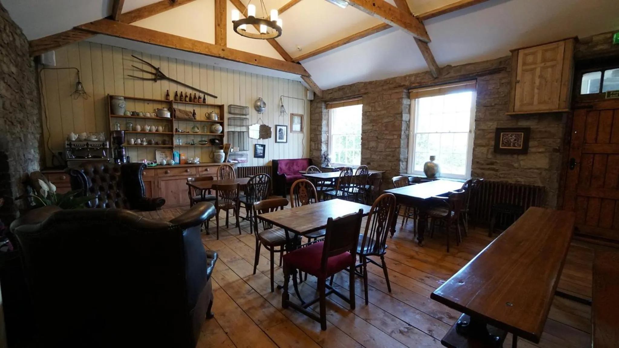 Restaurant/places to eat in The Horseshoe Inn