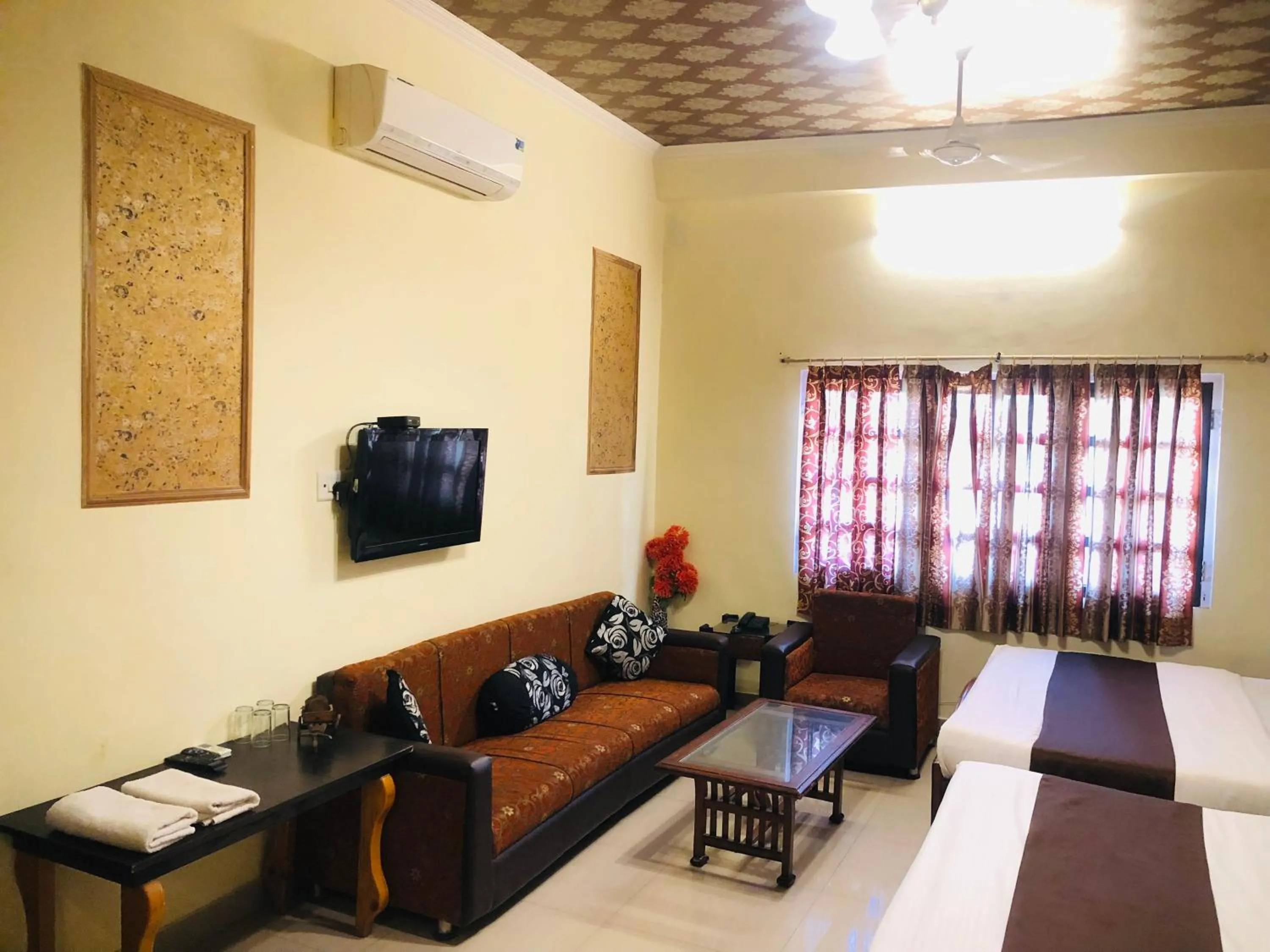 Seating area in Hotel Ranthambore Haveli