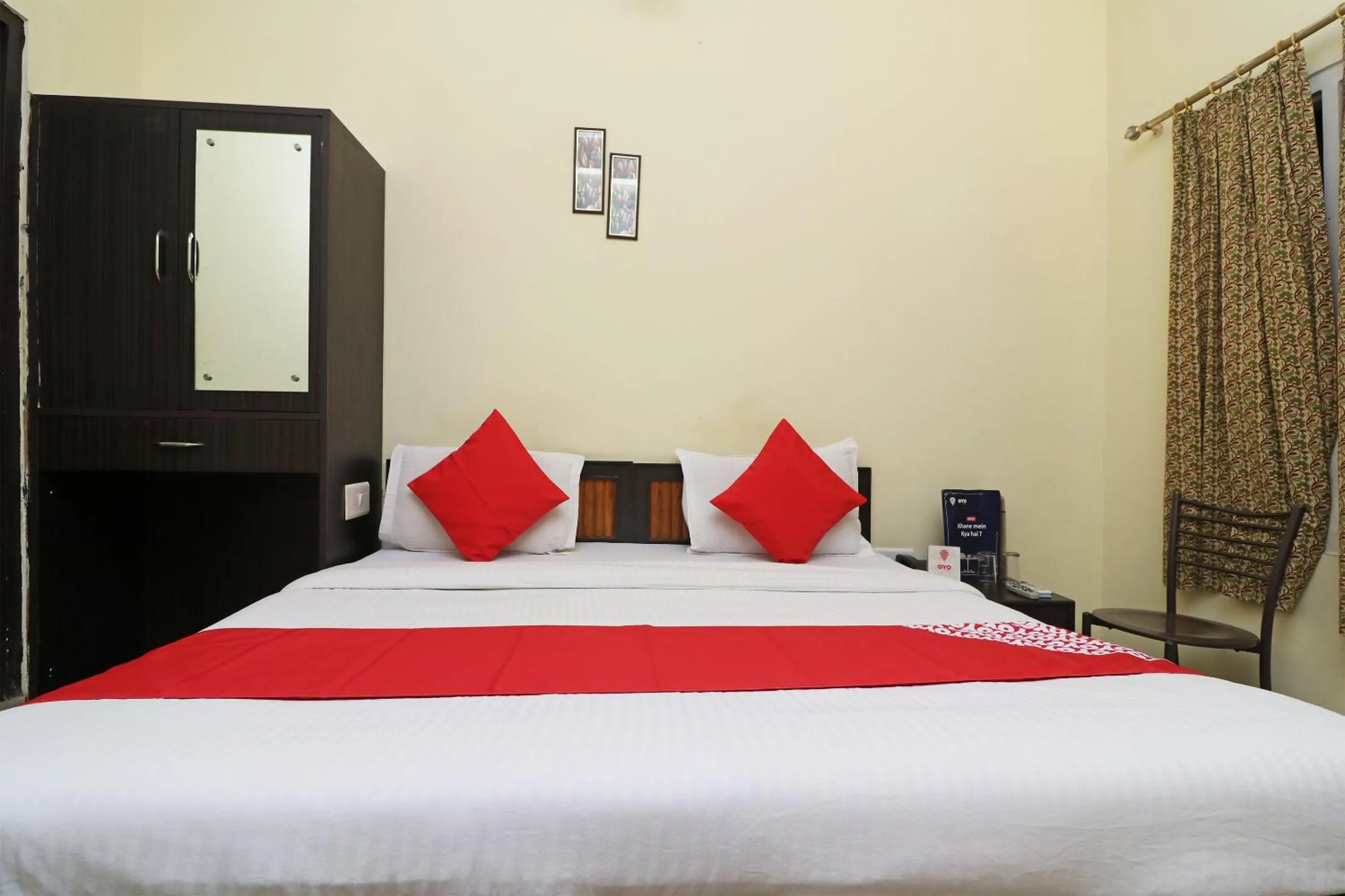 Bed in Hotel Ranthambore Haveli