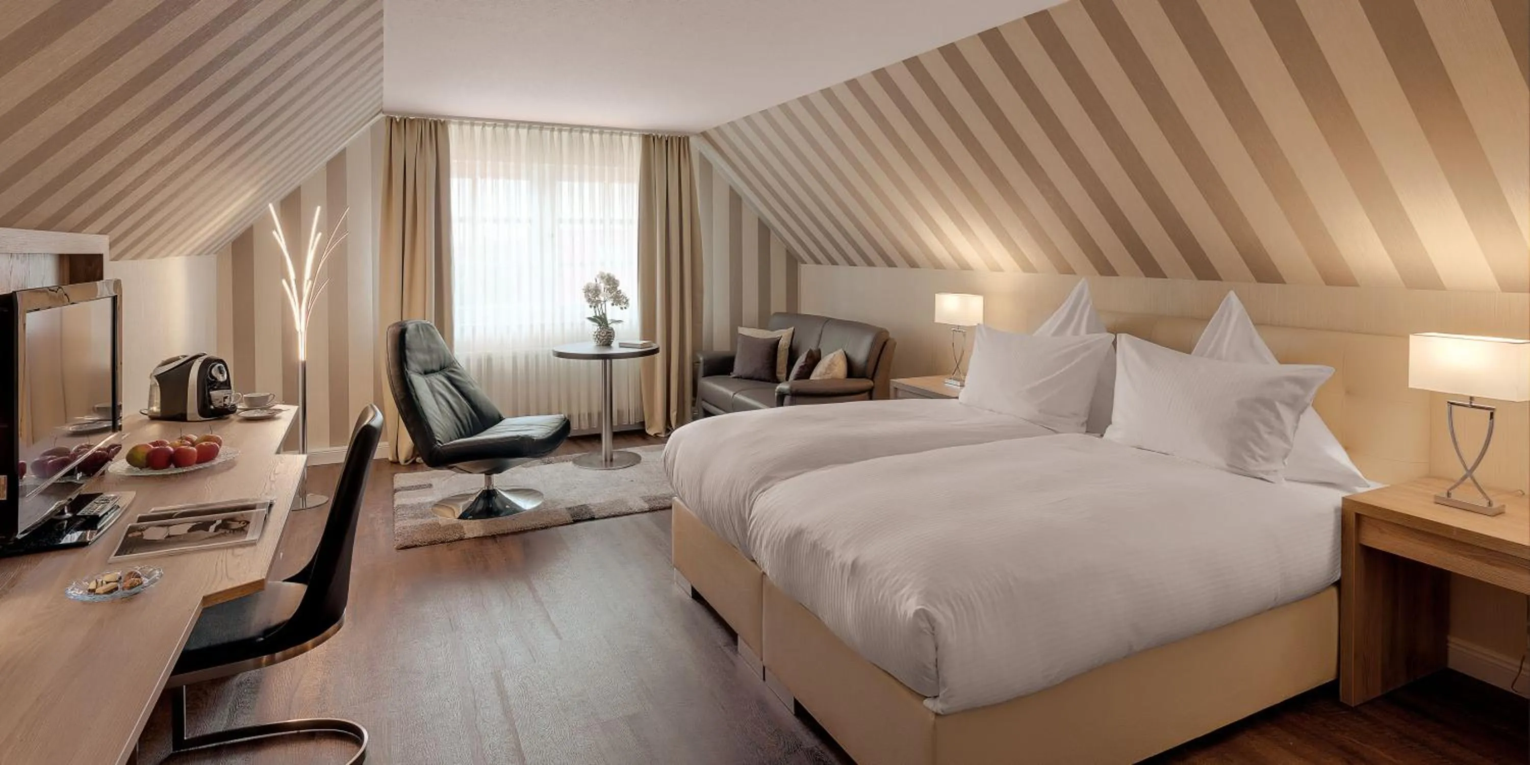 TV and multimedia, Bed in Der Romantik-Hof Greetsiel