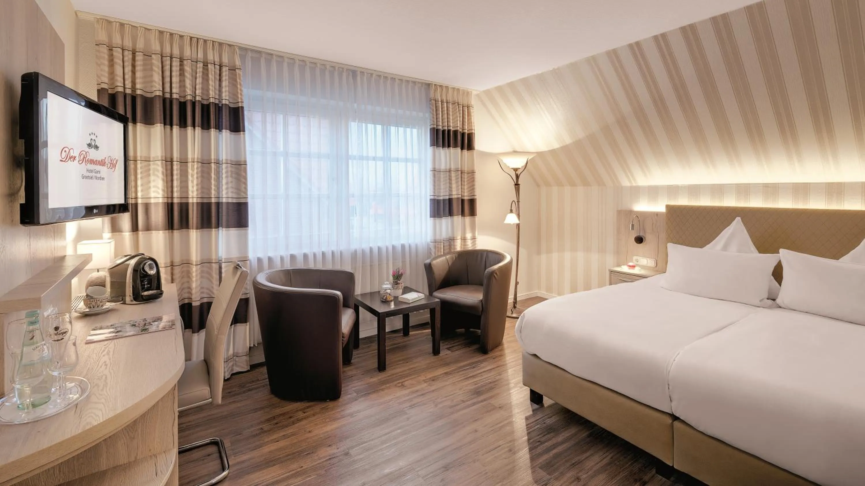 TV and multimedia, Bed in Der Romantik-Hof Greetsiel