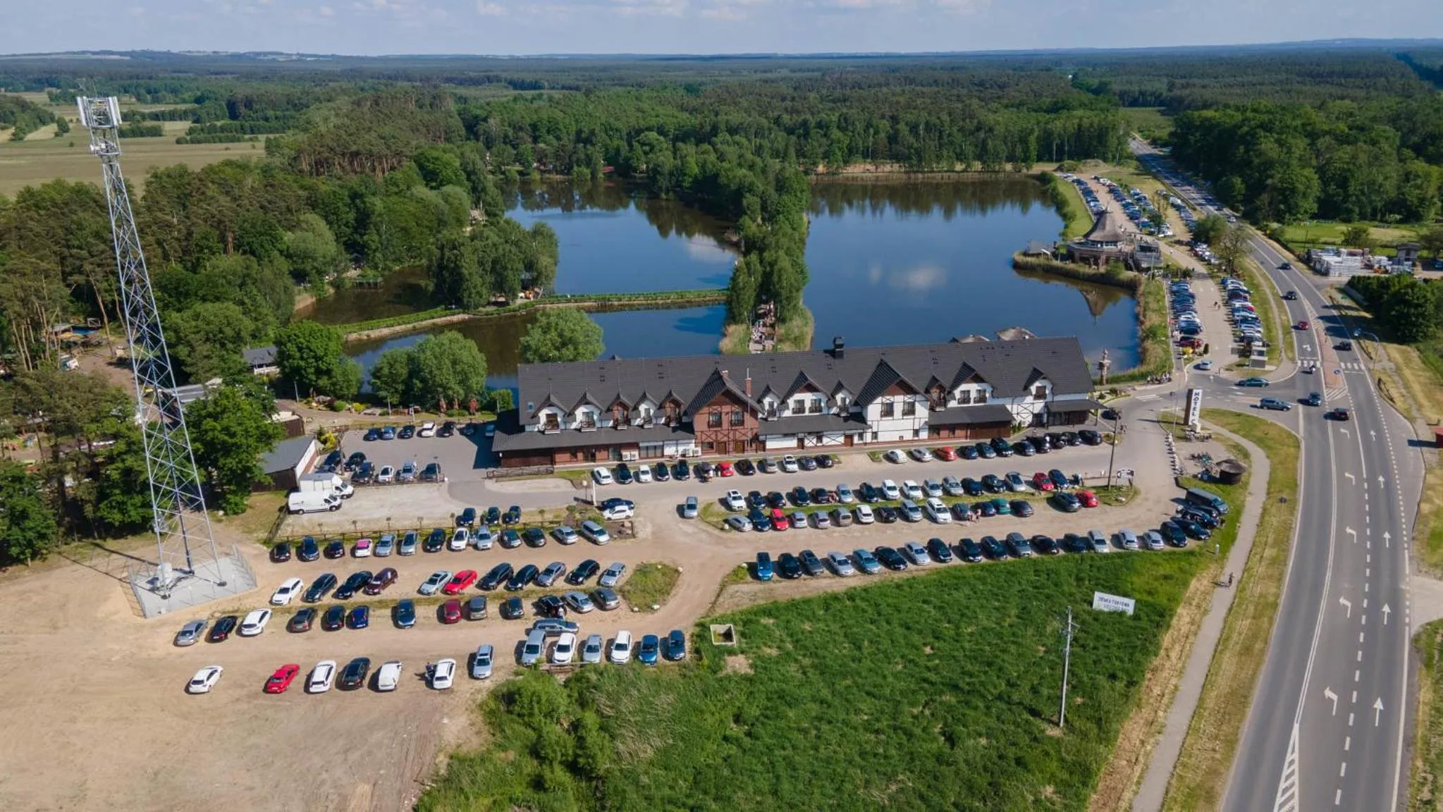 Property building in Hotel Górecznik