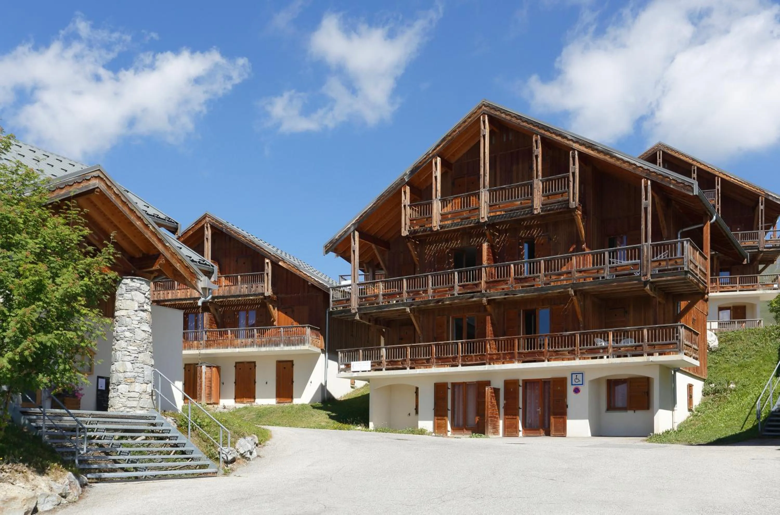 Balcony/Terrace in Résidence Néméa Les Chalets Des Cîmes
