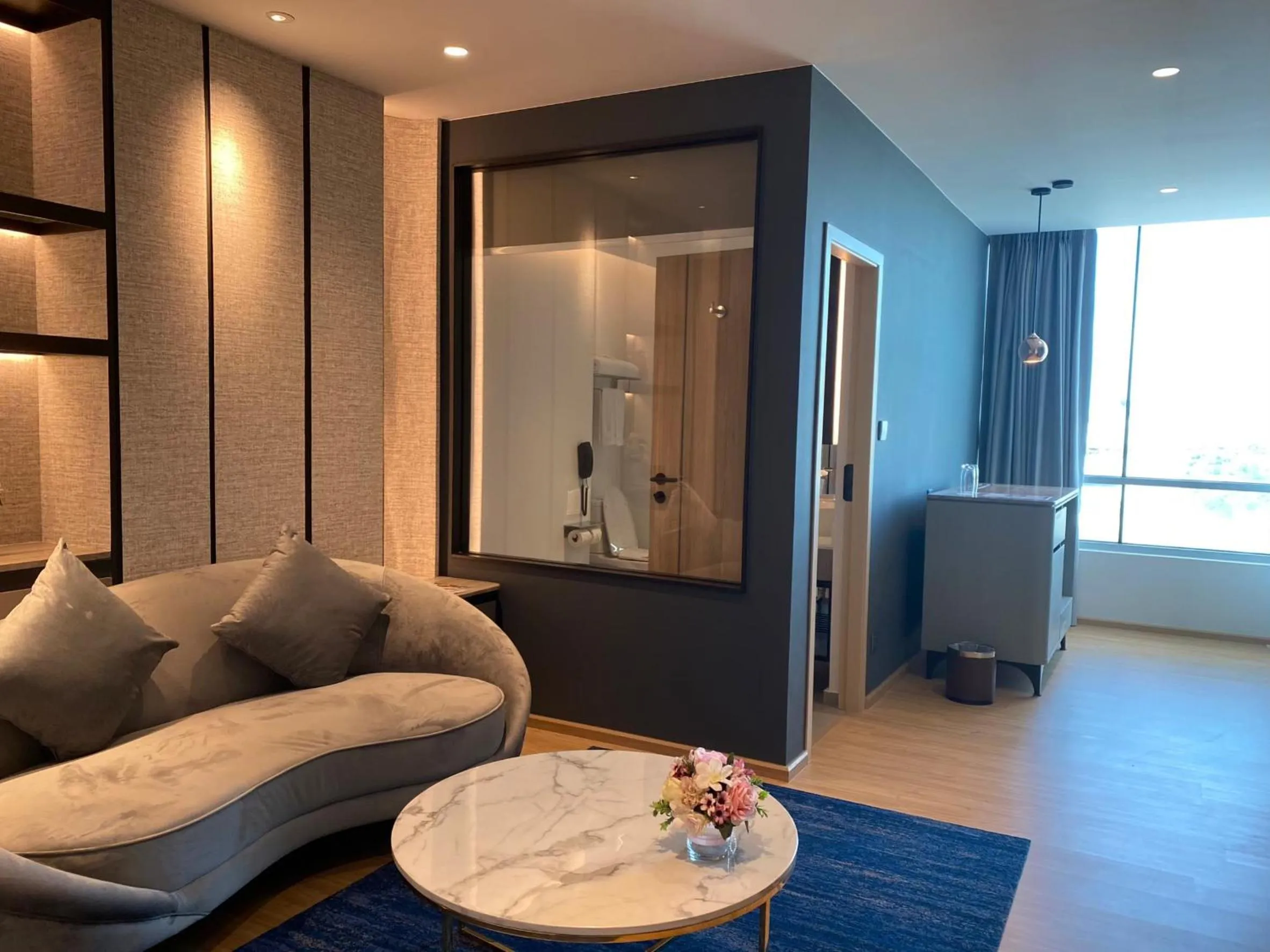 Living room in Miracle Grand Convention Hotel