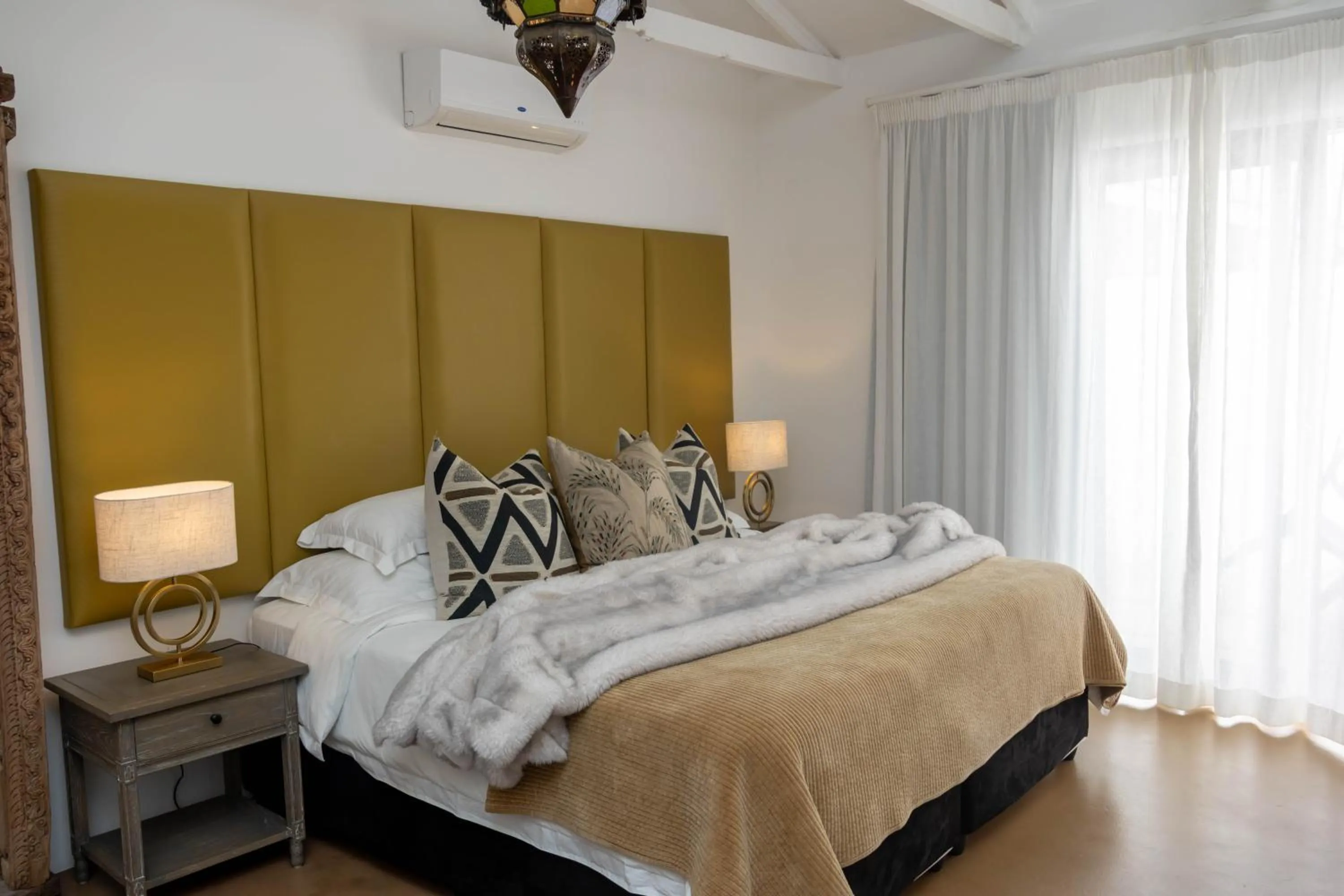 Bed in The Rez Guesthouse