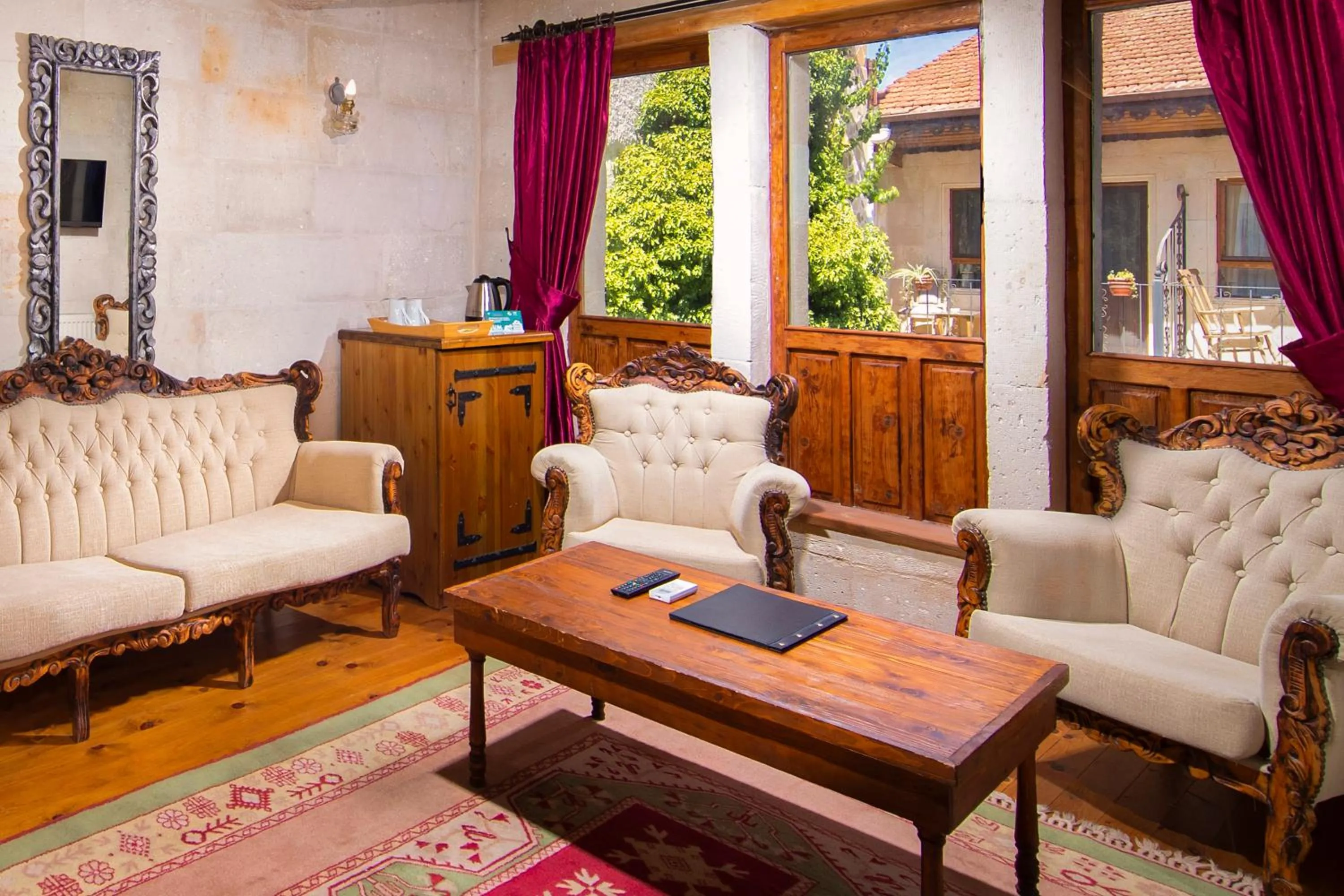 Living room in Aja Cappadocia Cave Hotel