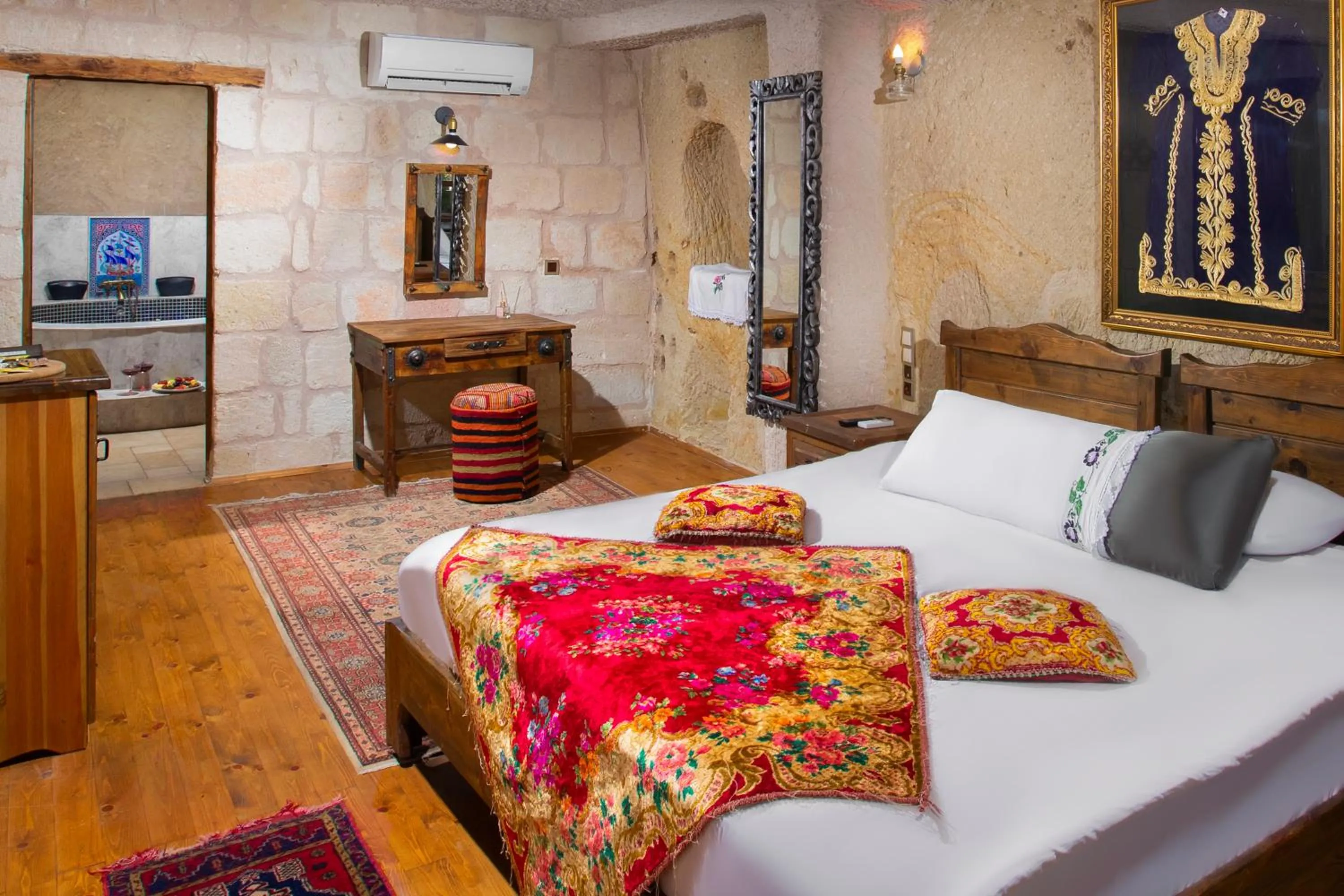 Photo of the whole room, Bed in Aja Cappadocia Cave Hotel