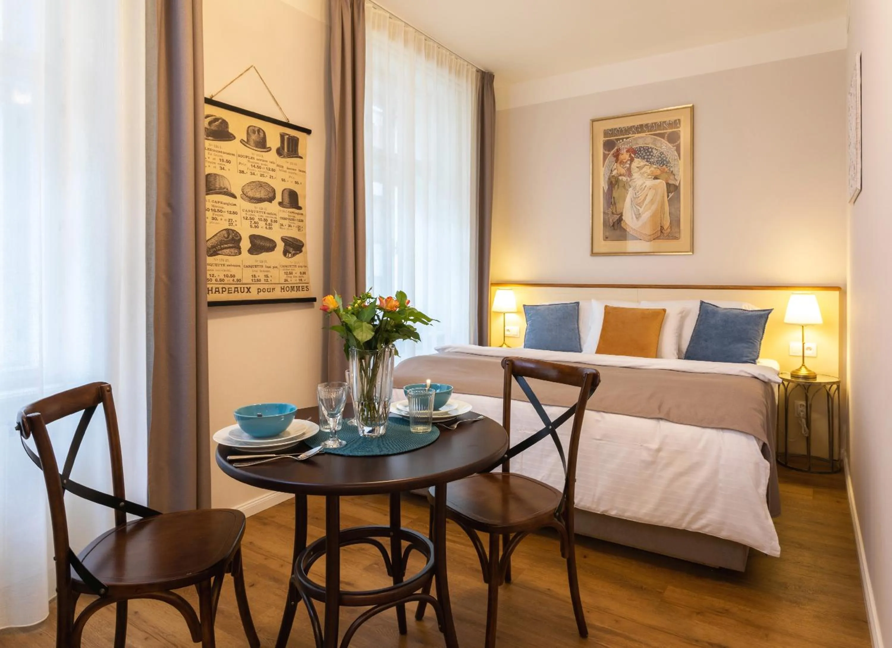 Family, Bed in SeNo6 Apartments