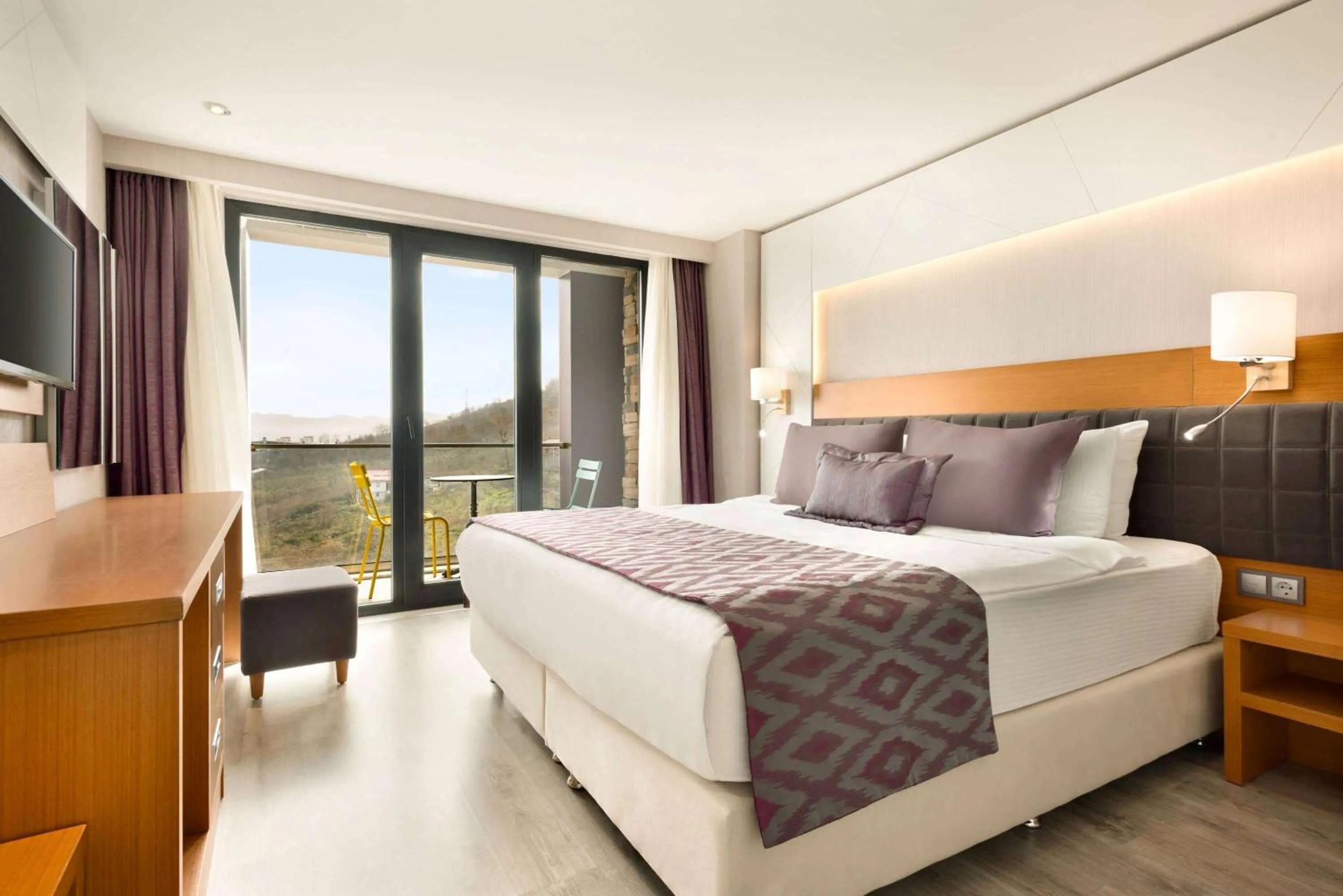 Photo of the whole room, Bed in Ramada By Wyndham Giresun Piraziz
