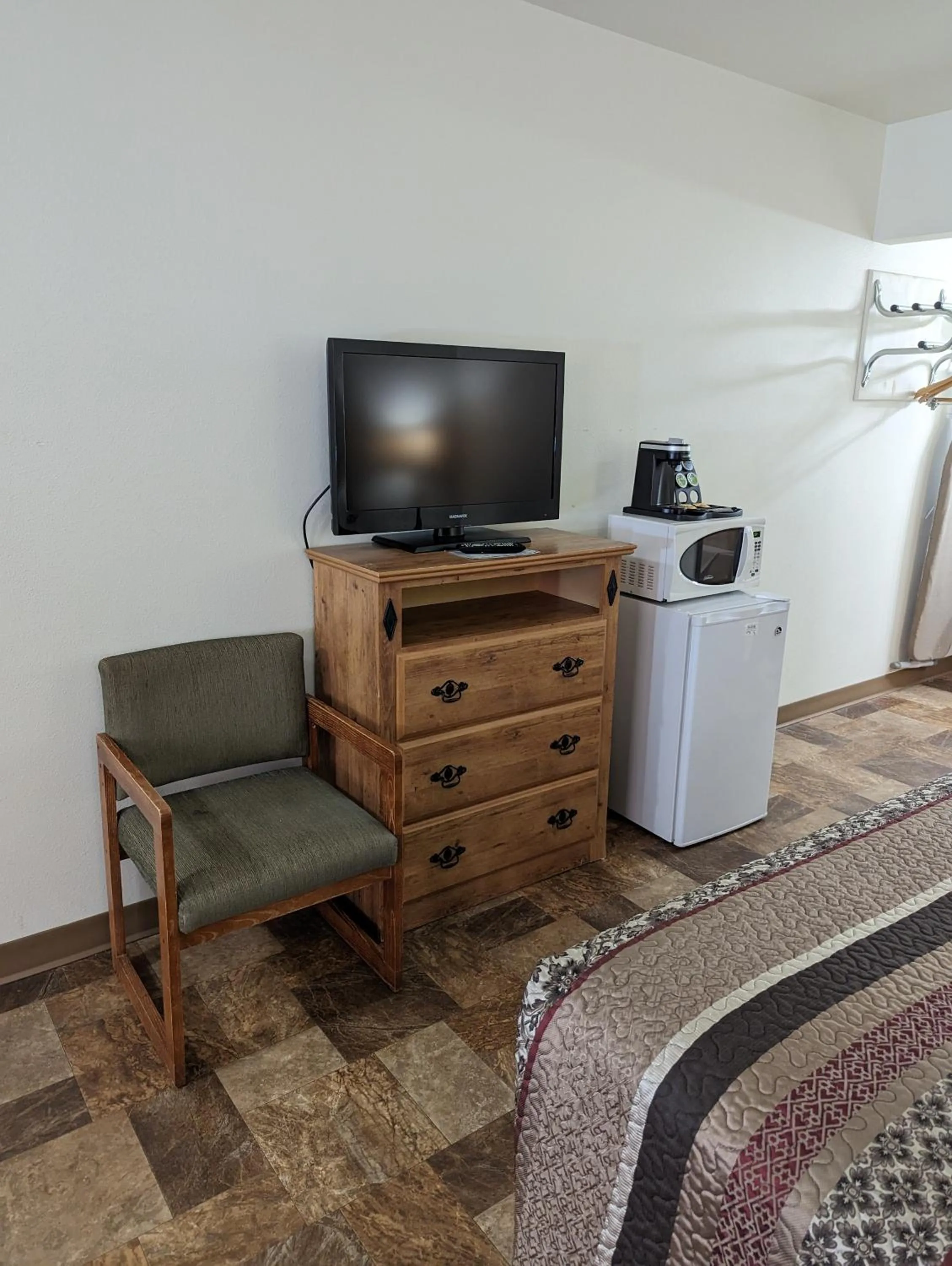 Bedroom in Travelodge by Wyndham Deadwood