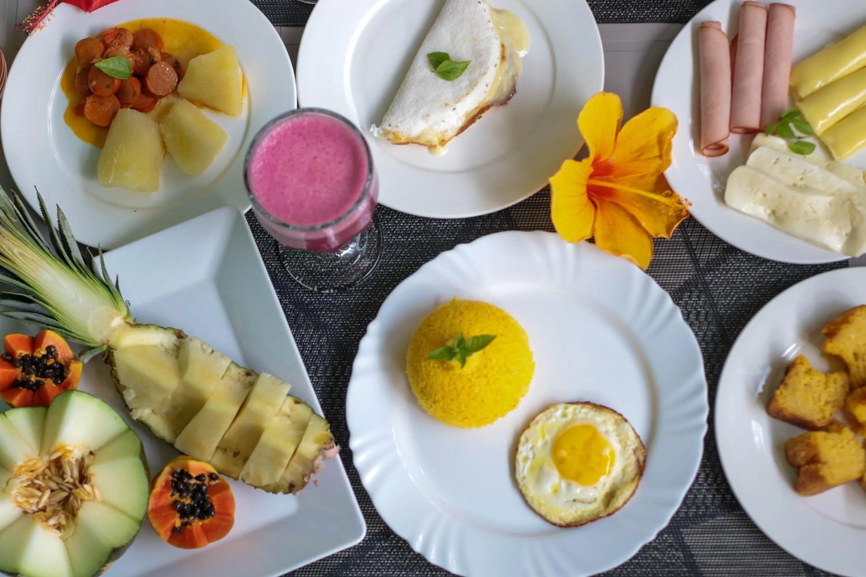 Breakfast in Pousada Leão Marinho