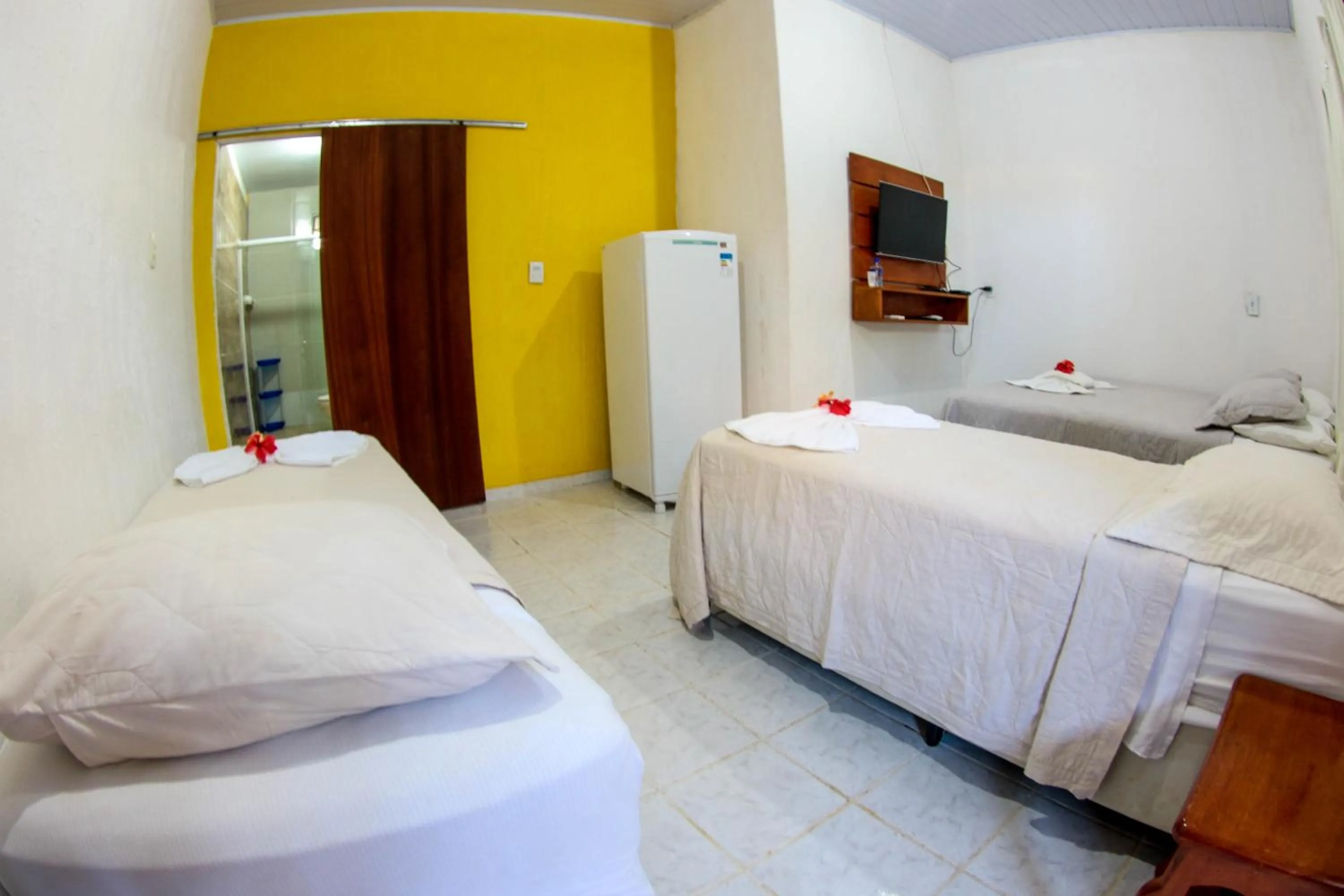 Bedroom, Bed in Pousada Leão Marinho