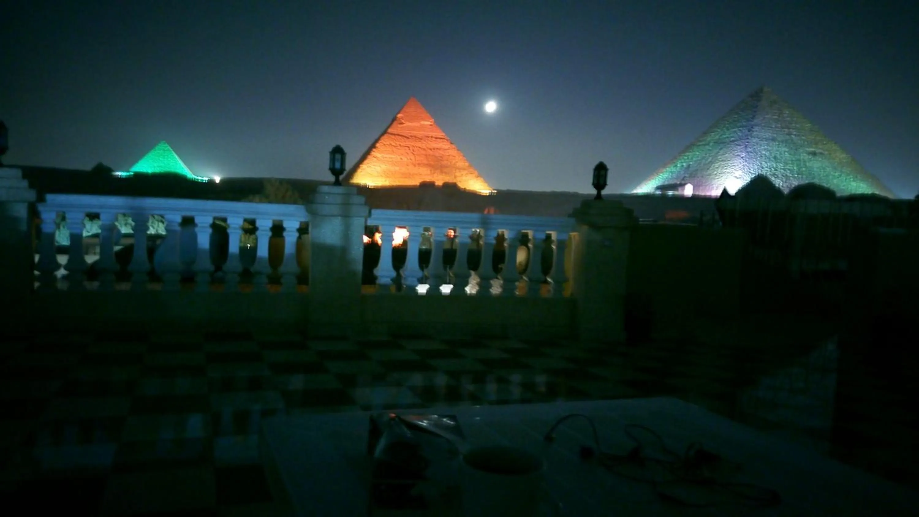 Night in Royal Pyramids Inn