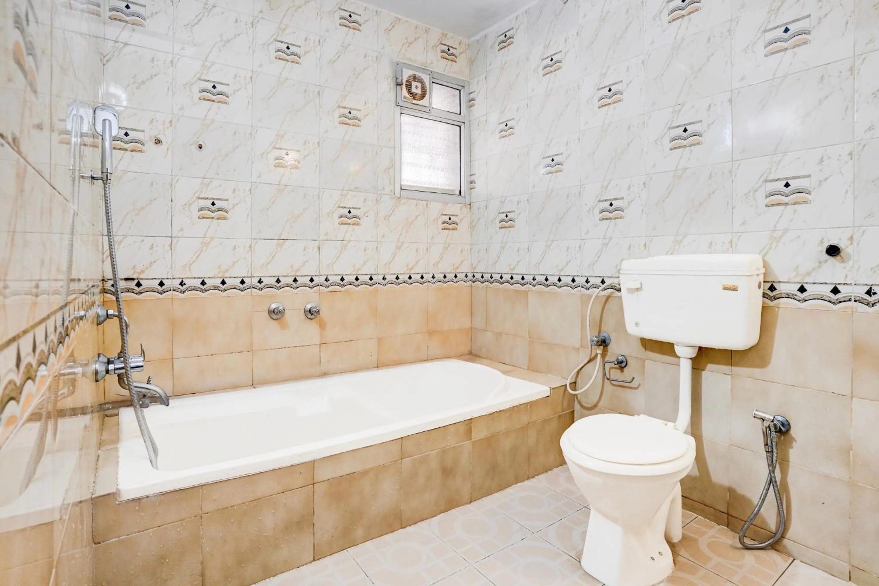 Bathroom in Hotel O Benaulim Beach Goa