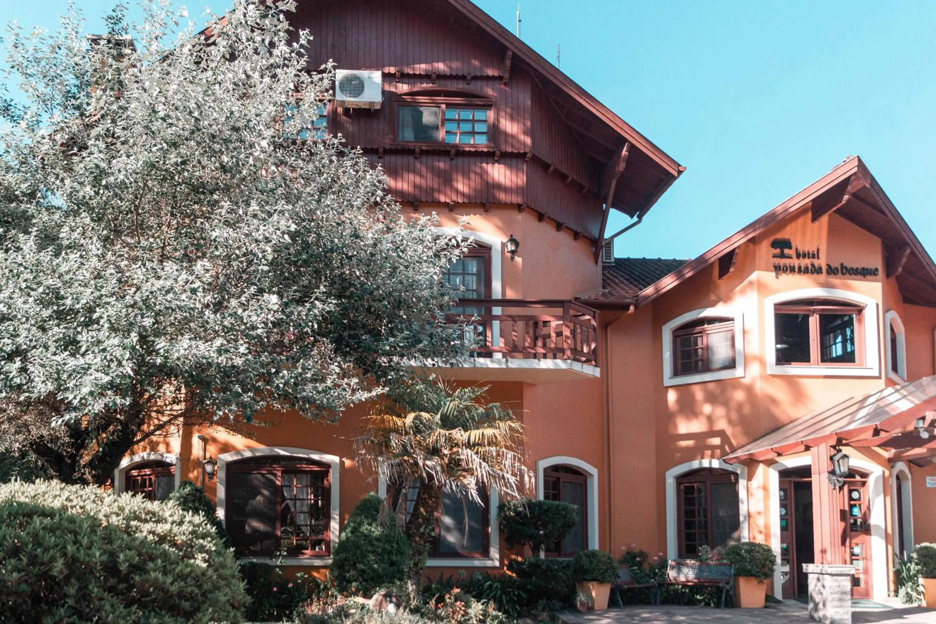 Property building in Hotel Pousada do Bosque