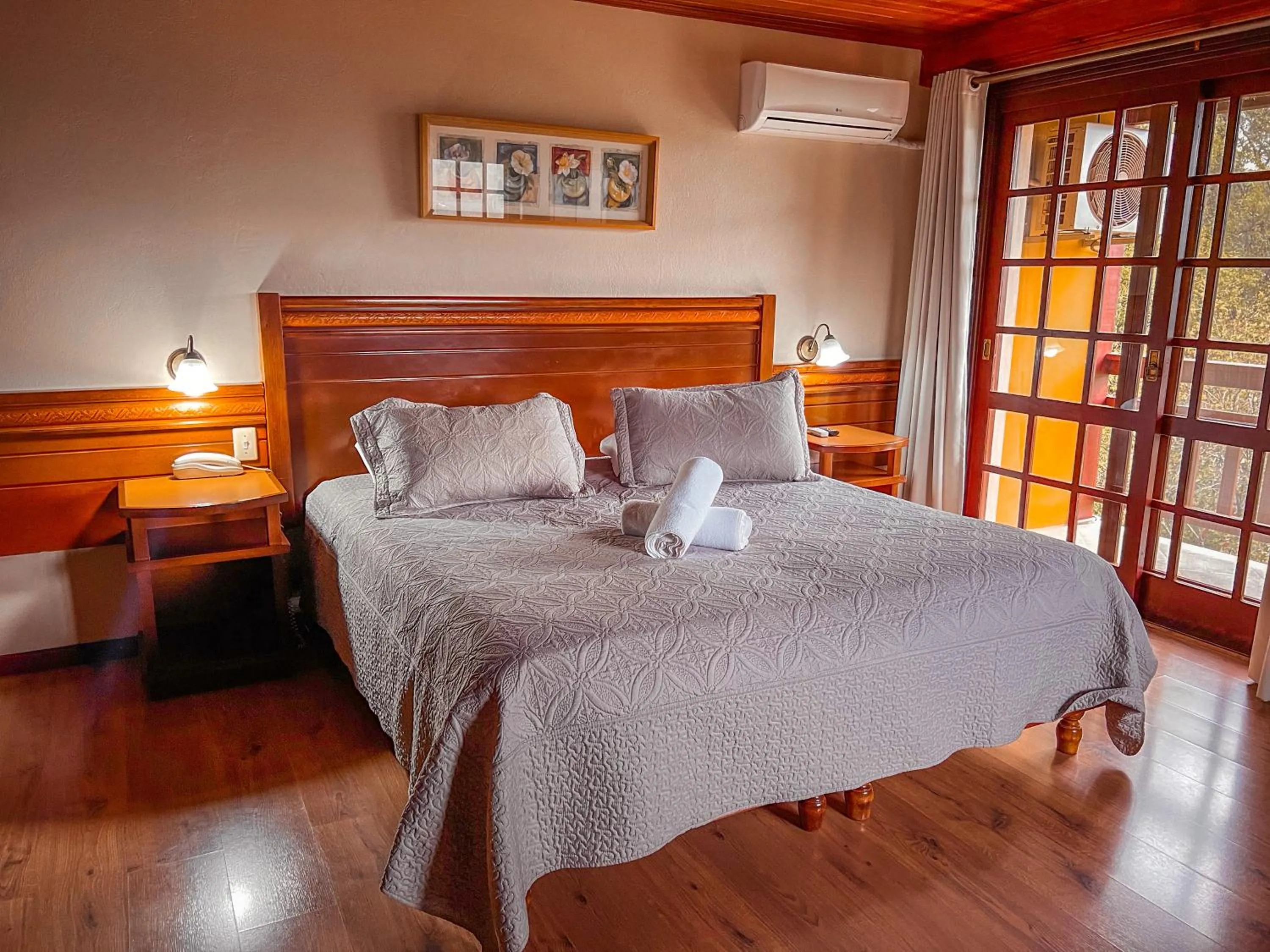 Bedroom, Bed in Hotel Pousada do Bosque