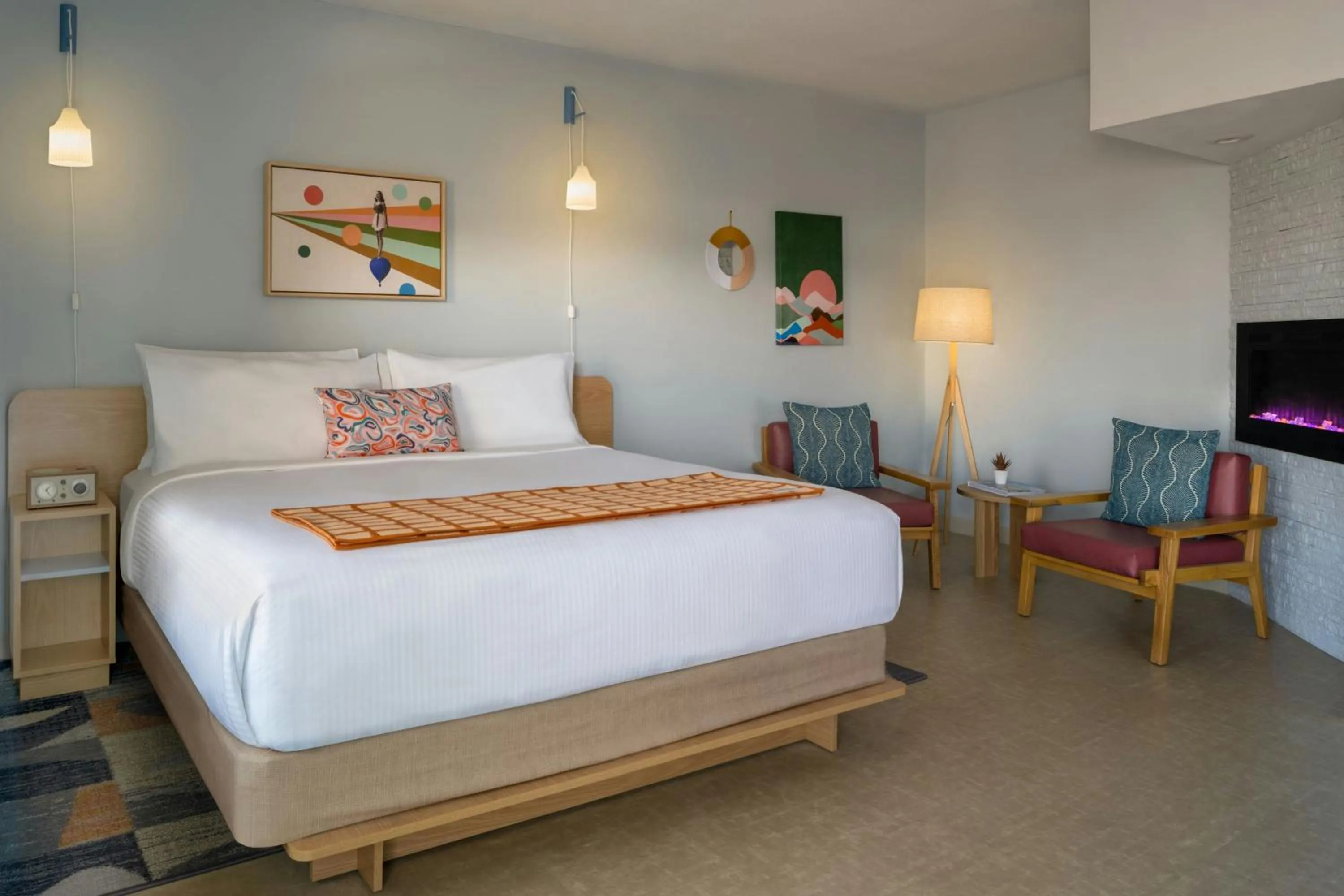 Photo of the whole room, Bed in The Wayback, Pigeon Forge, A Tribute Portfolio Hotel