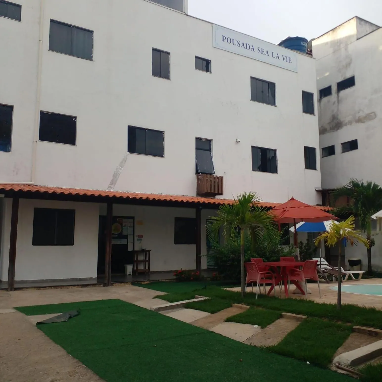 Residencial e Pousada Sea La Vie