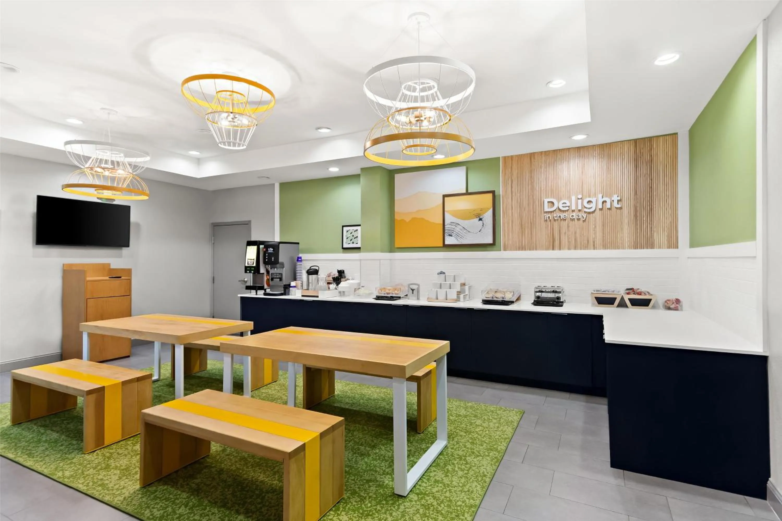 Breakfast in Spark by Hilton Panama City Beach