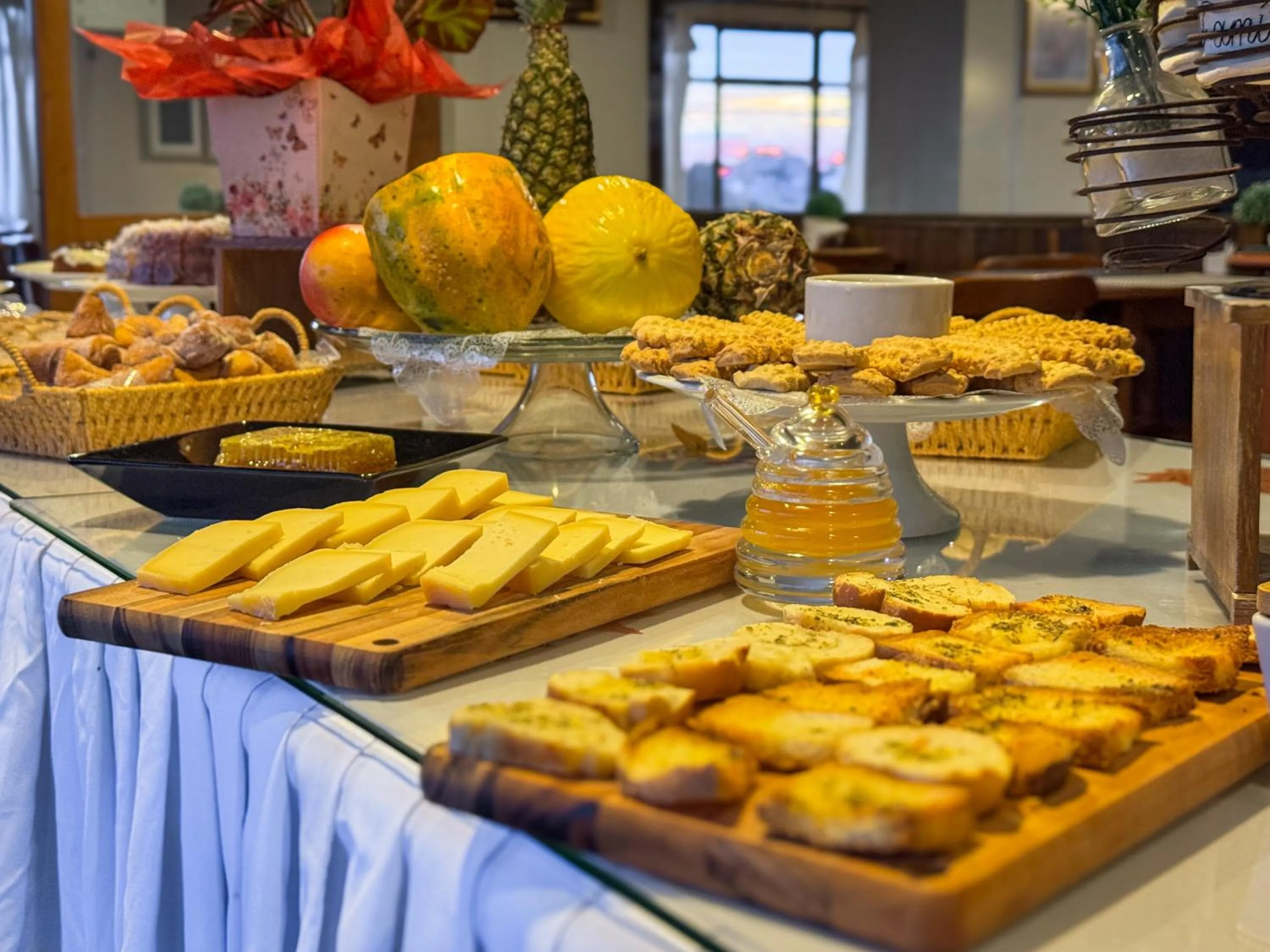 Breakfast in Hotel Tissiani Canela