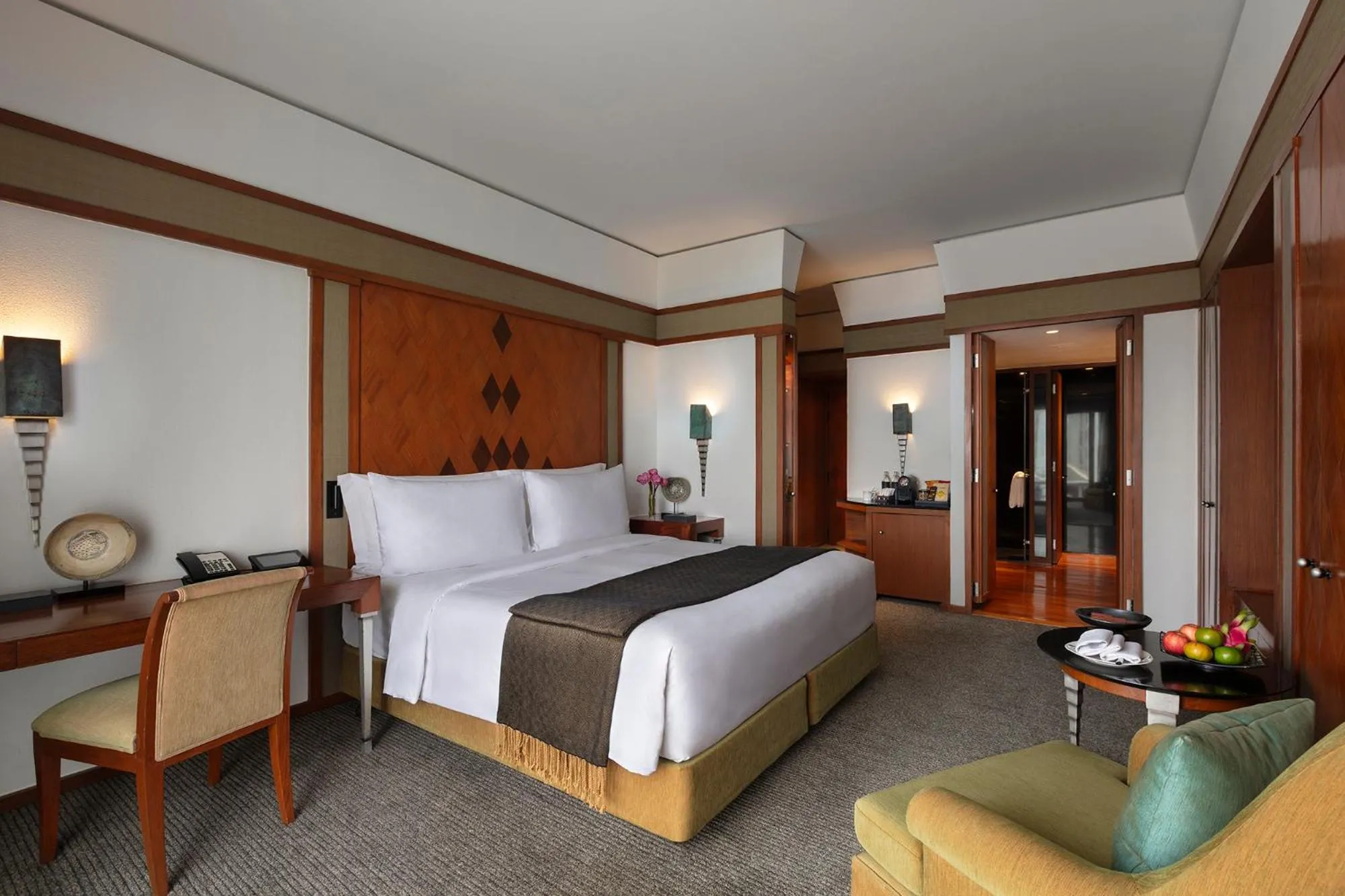 Bed in The Sukhothai Bangkok