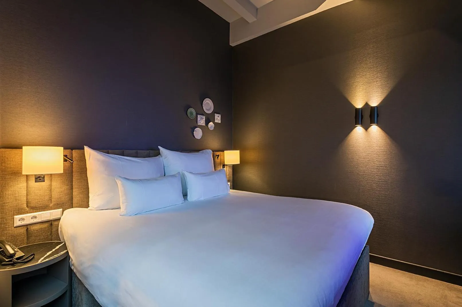 Bed in Pestana Amsterdam Riverside