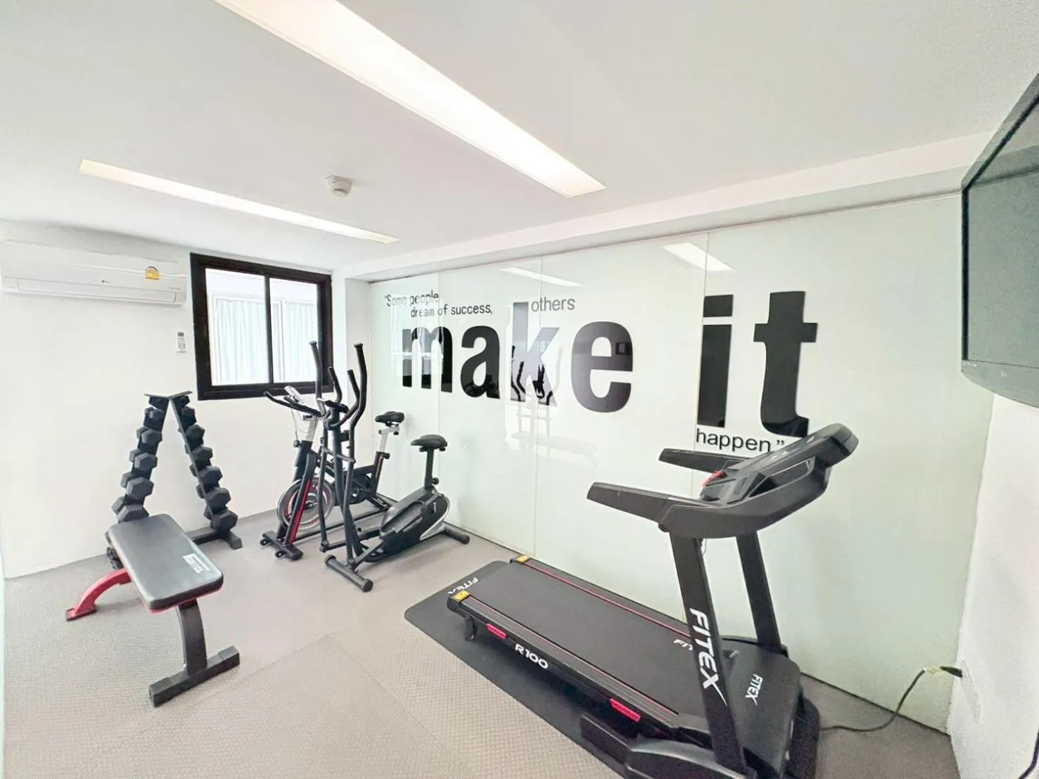 I Residence Hotel Silom