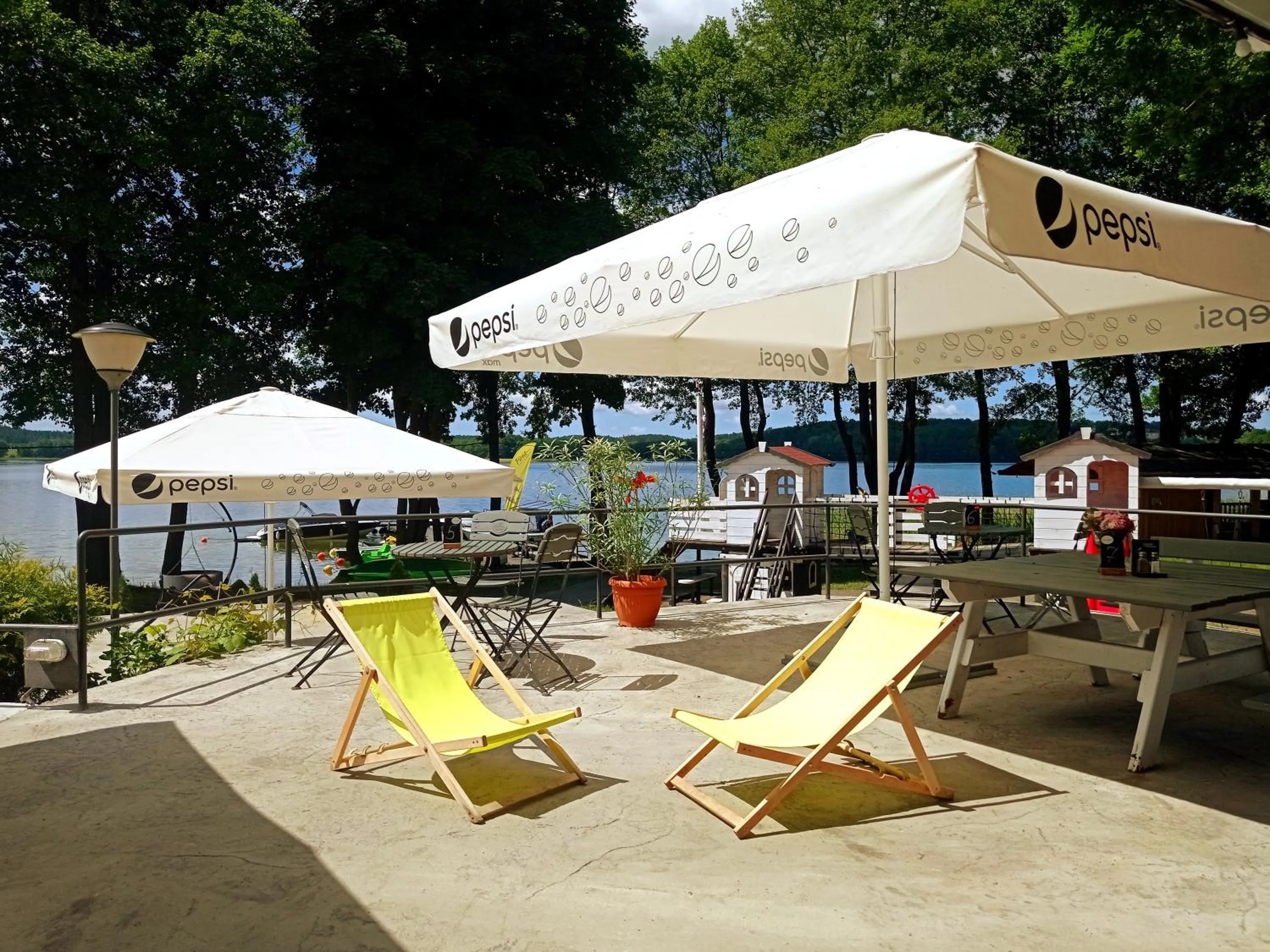Patio in Hotel Ukiel Wellness & SPA