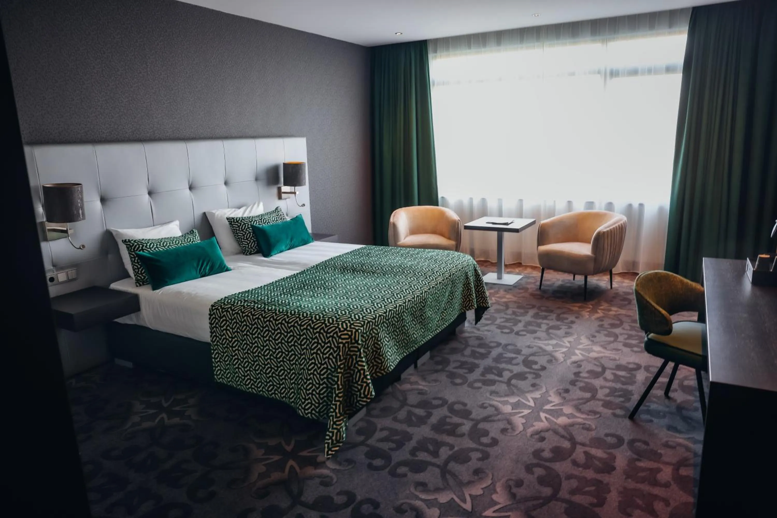 Bedroom, Bed in Van Der Valk Hotel Almere