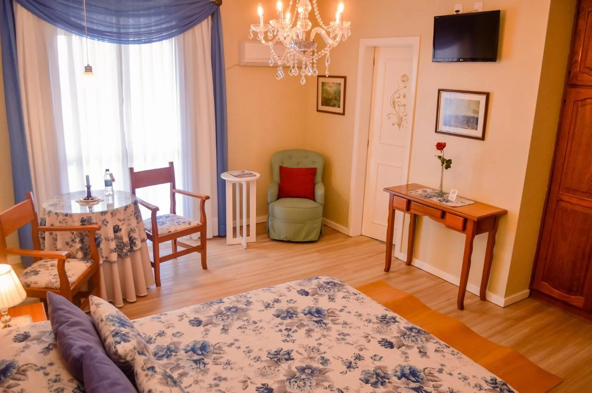 Photo of the whole room, Bed in Hotel Pousada da Neve