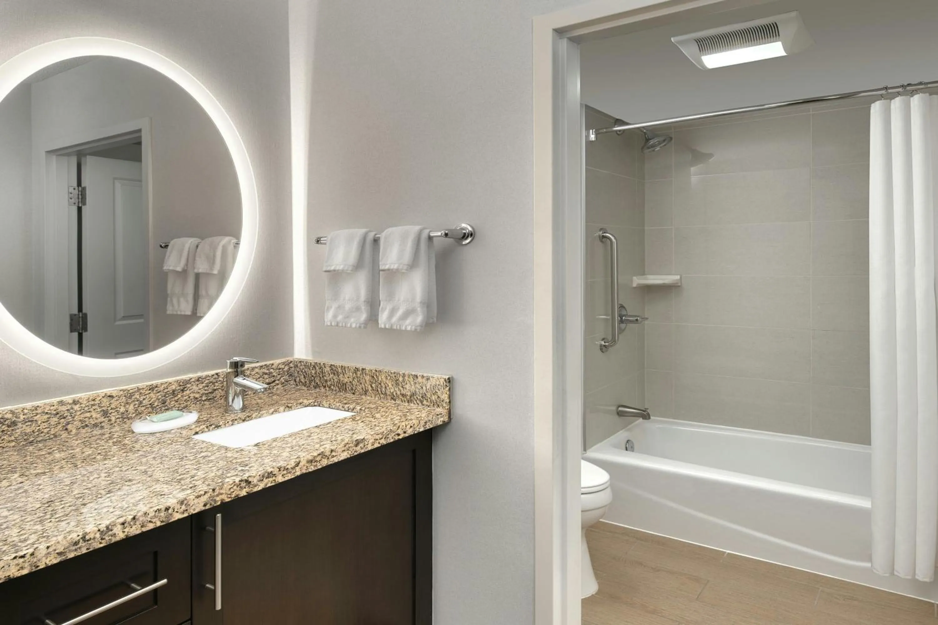 Bedroom in TownePlace Suites by Marriott Sudbury