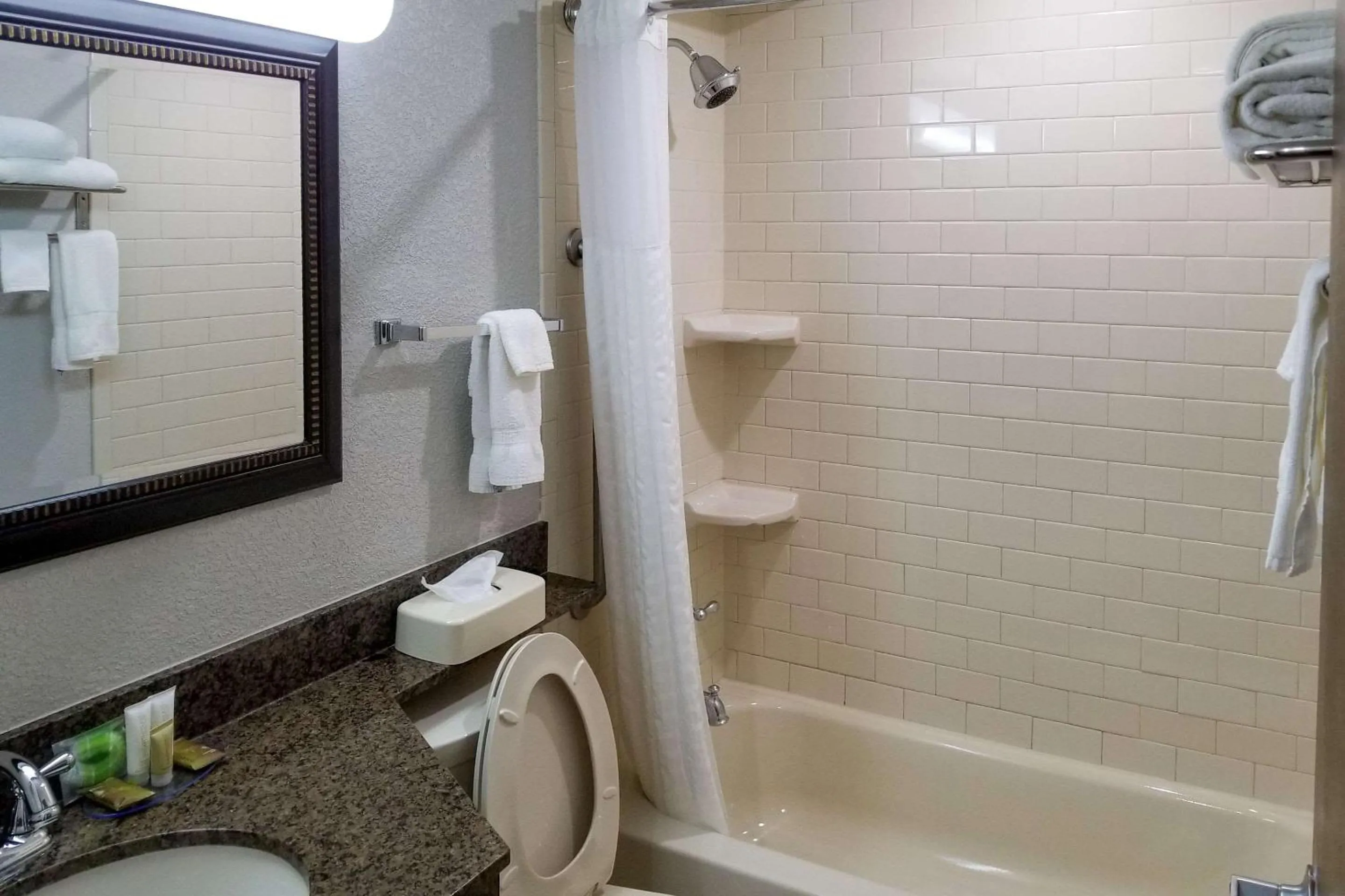 Bedroom in SureStay Plus by Best Western Corydon