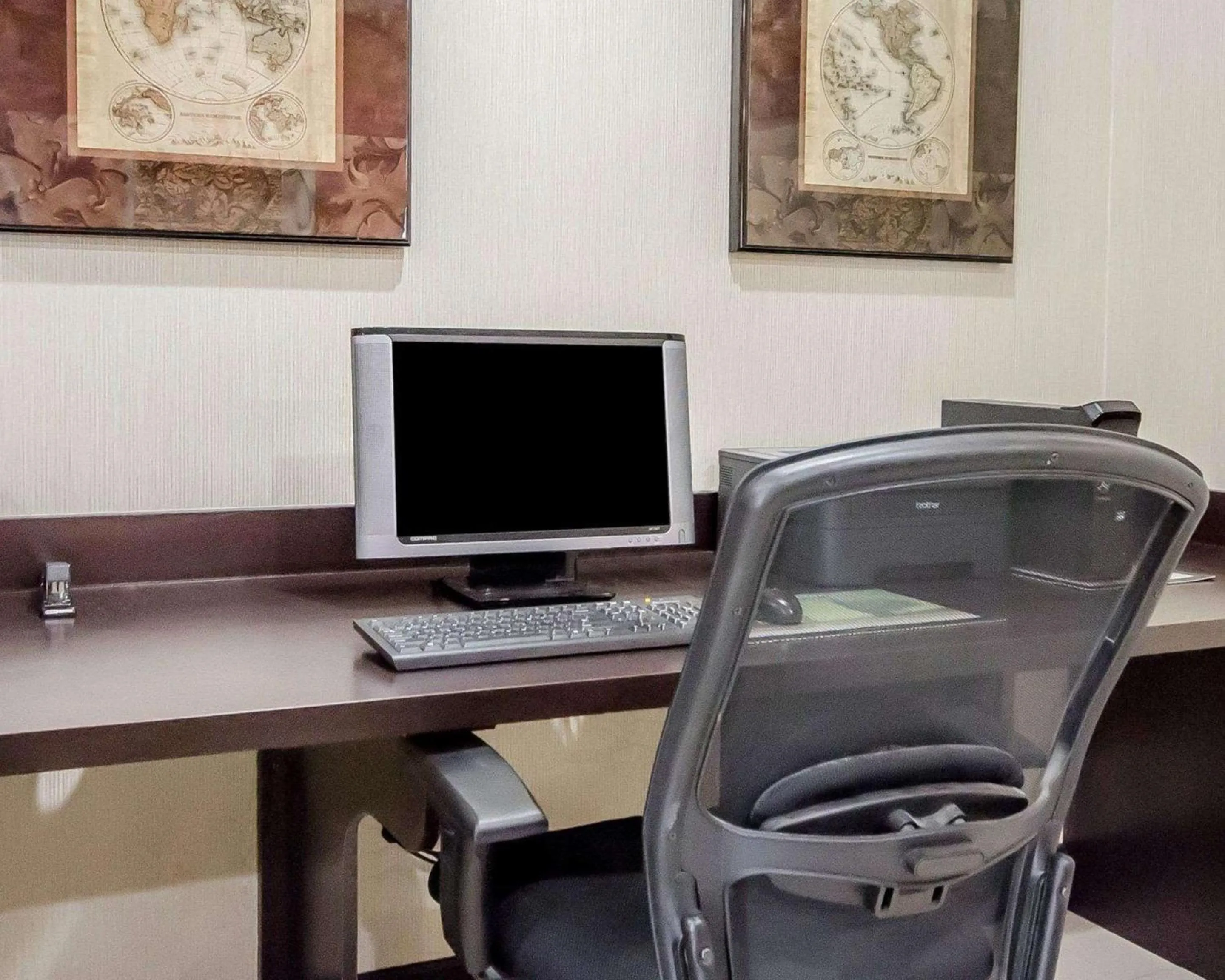 Business facilities in SureStay Plus by Best Western Corydon