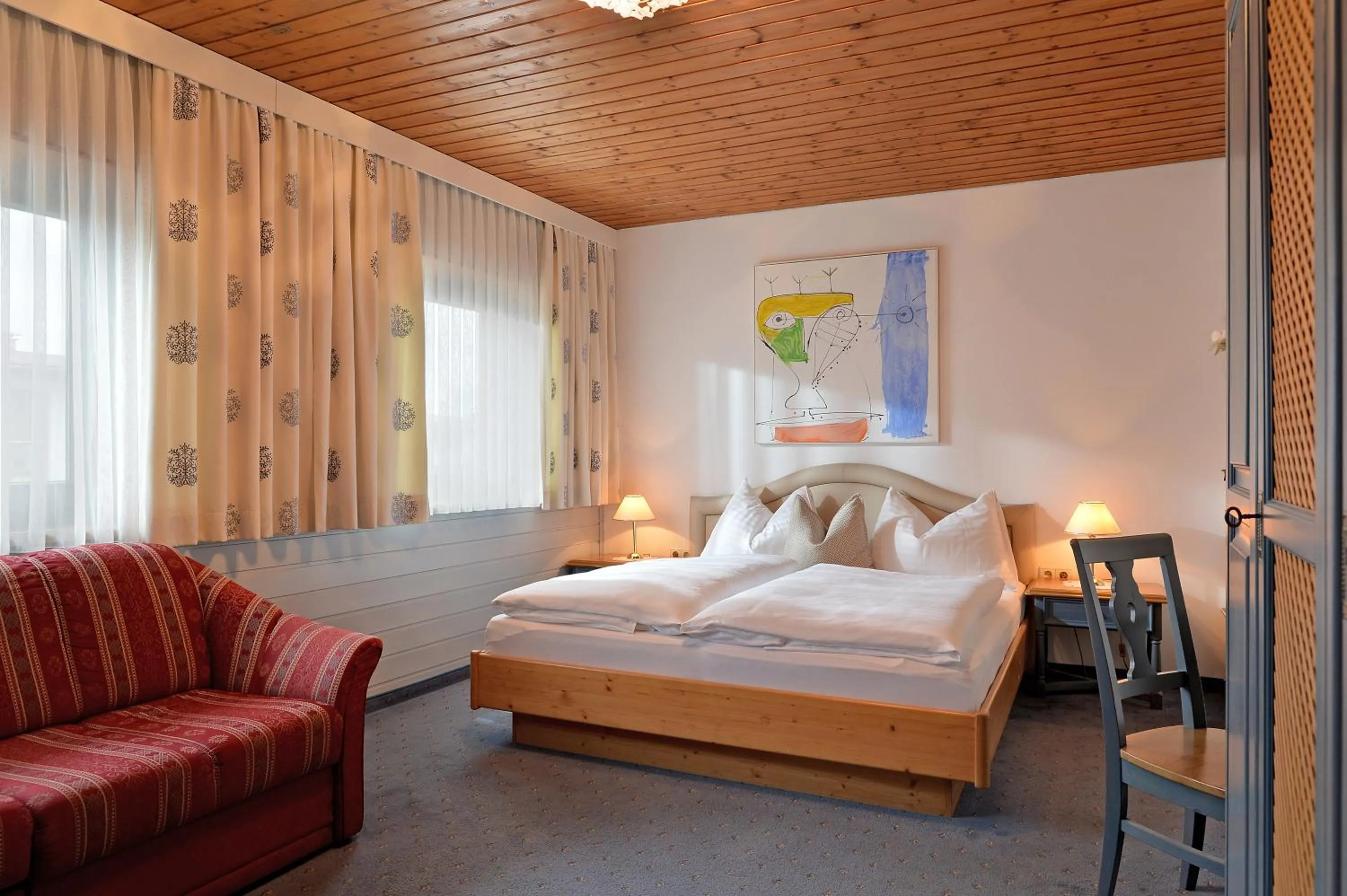 Photo of the whole room, Bed in Hotel Tiroler Stuben